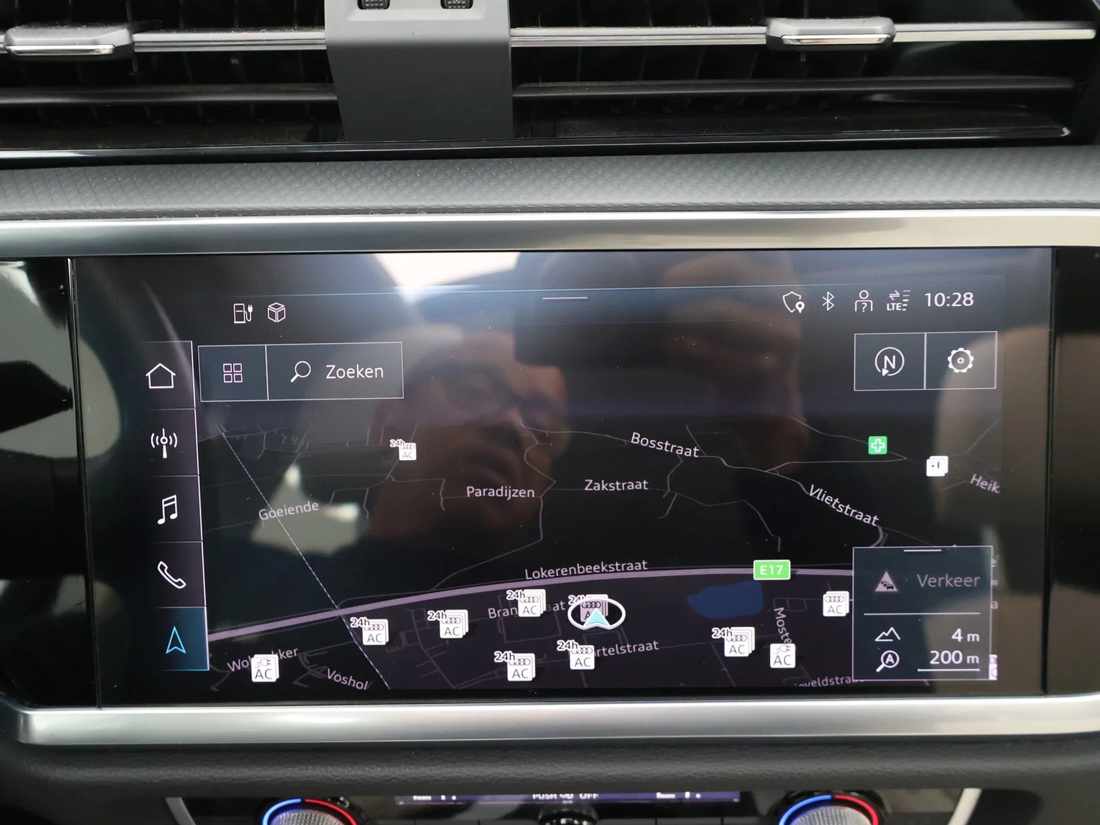 Audi Q3 PHEV Audi Q3 S-LINE PHEV 45TFSIe 245PK *AUTOMAAT*TREKHAAK*BEIGE LEDER*NAVI*BLTH*CRUISE*PDC*ZETELVERWARMIN