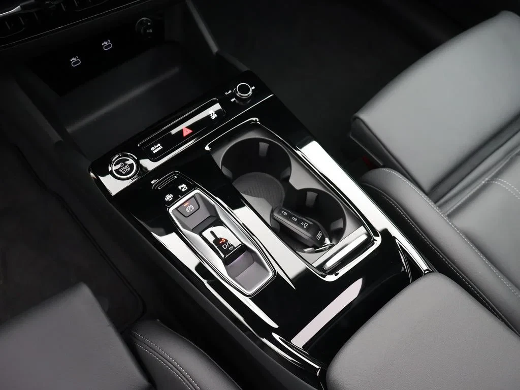 Audi-Q6 e-tron-image-15
