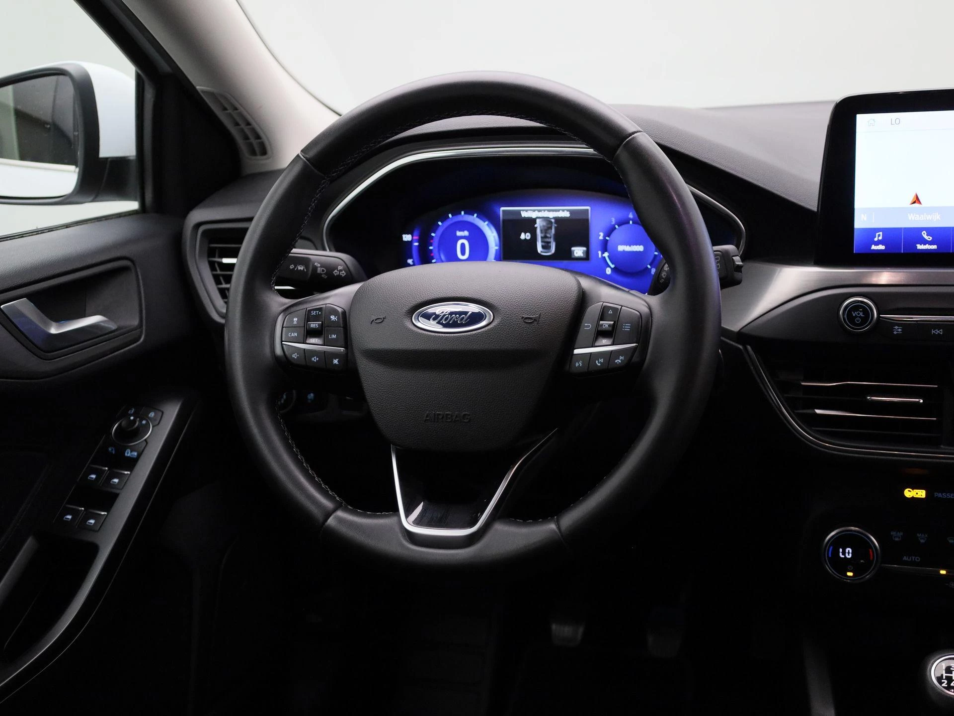 Ford-Focus-image-9