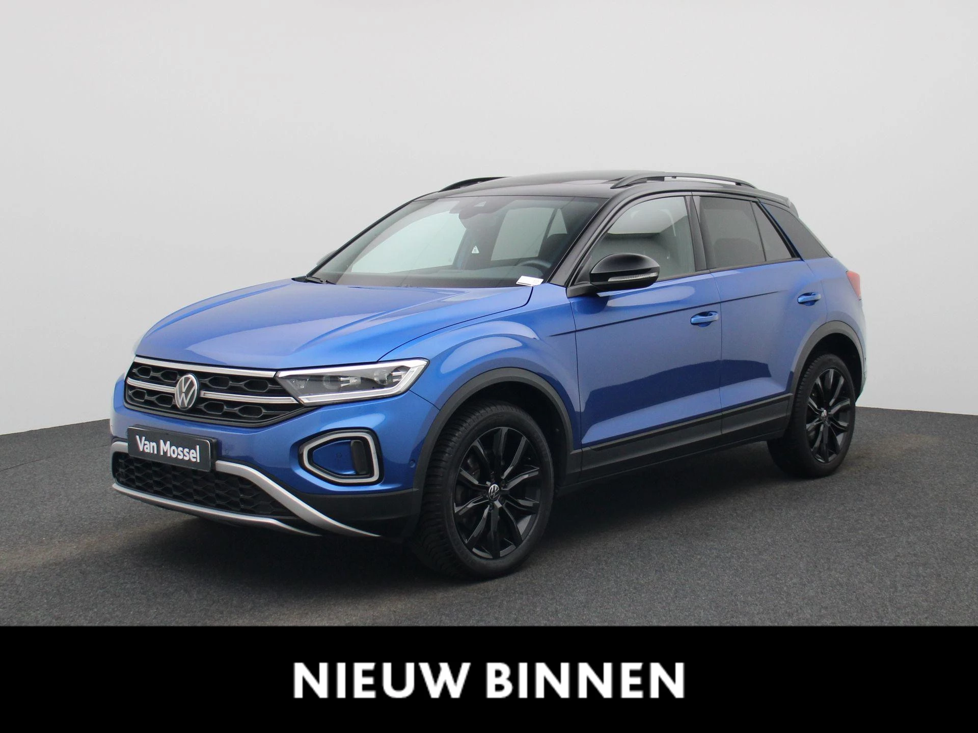 Volkswagen-T-Roc-image-0