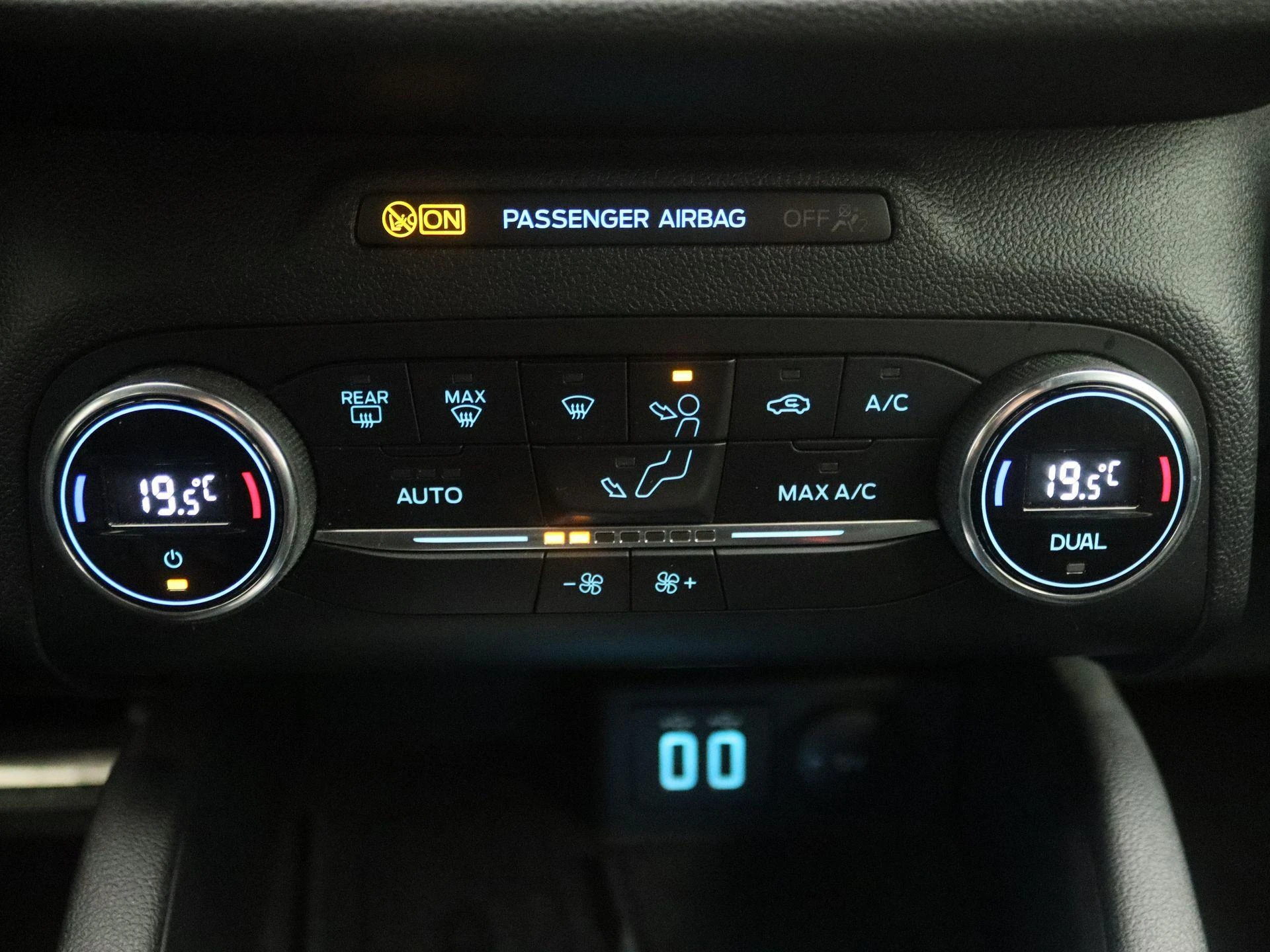 Ford-Kuga-image-10