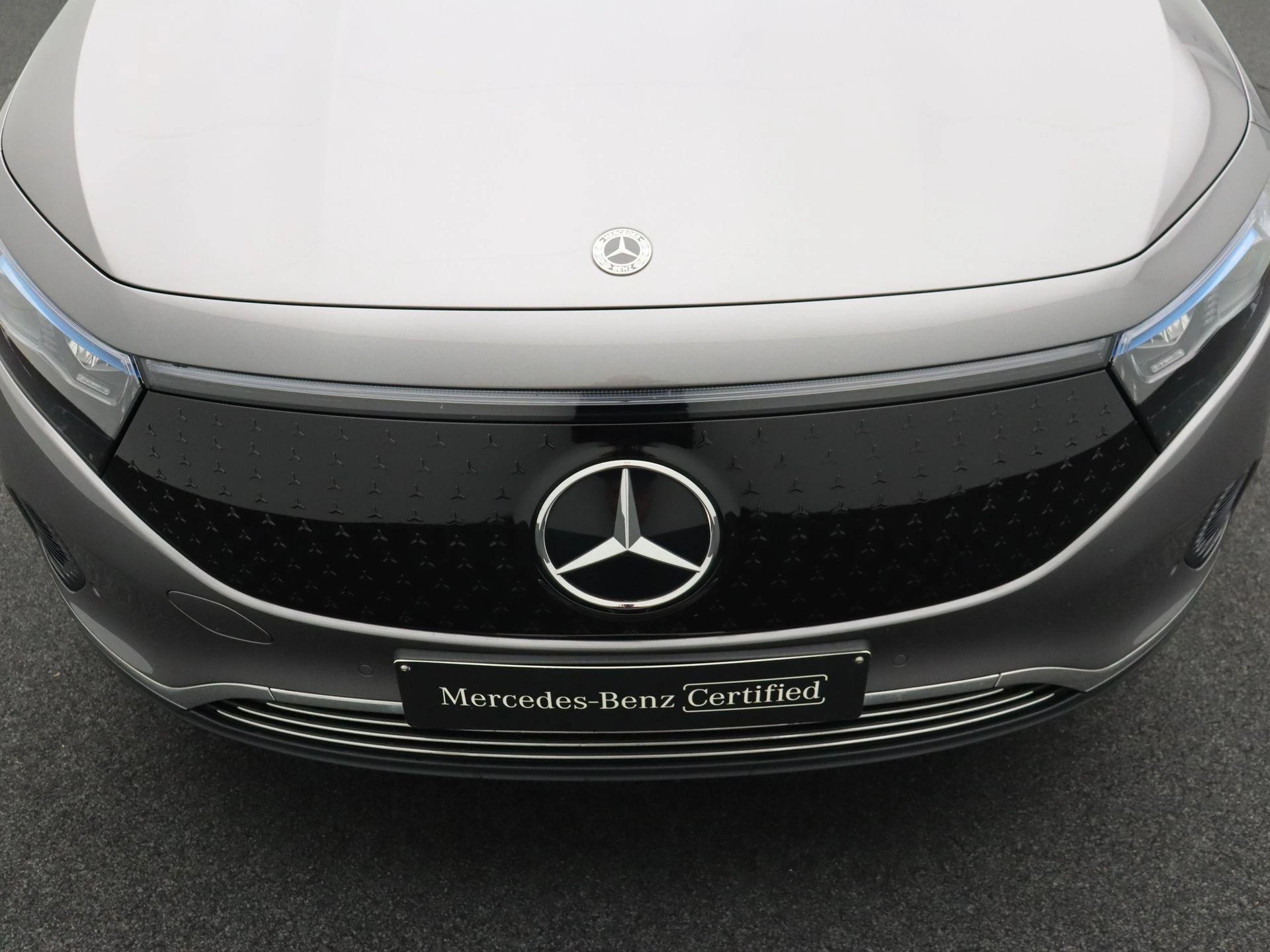 Mercedes-Benz EQA 250+ Business Line