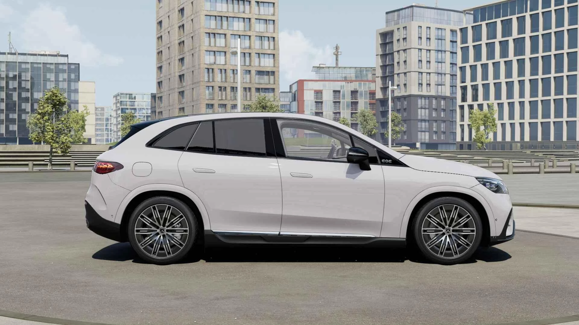 Mercedes-Benz-EQE-image-7