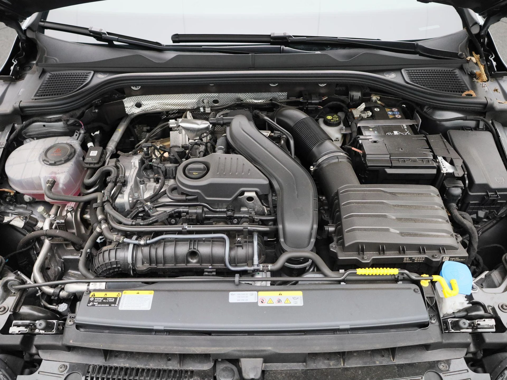 Volkswagen Golf - 41
