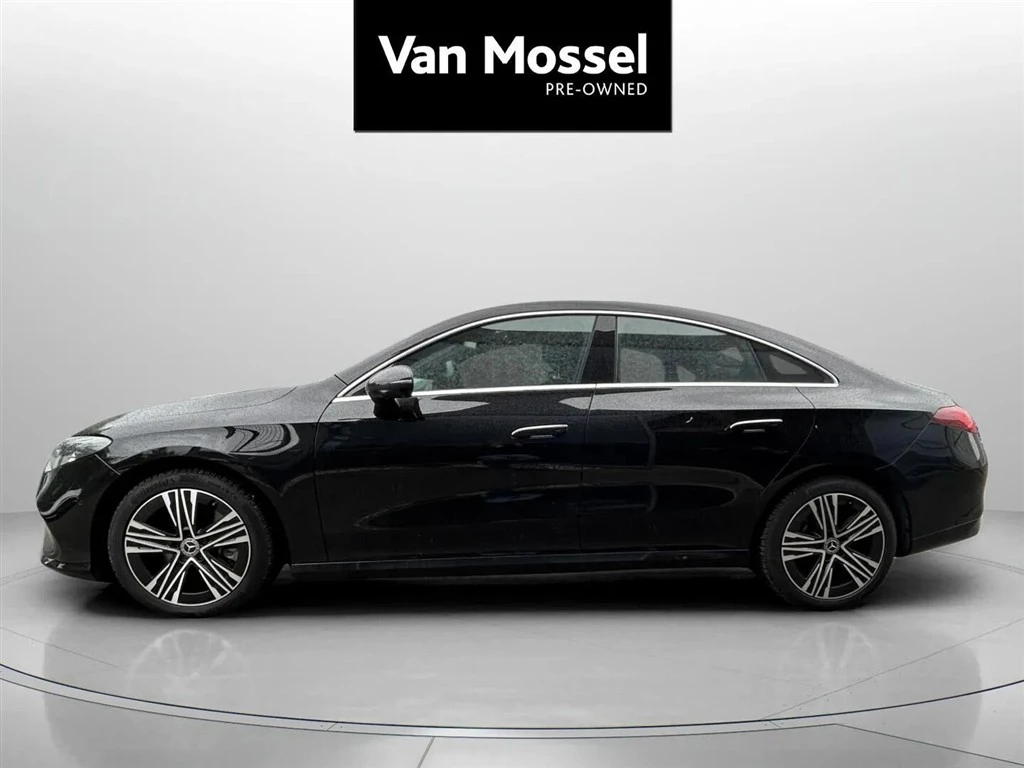 Mercedes-Benz-CLA-image-7