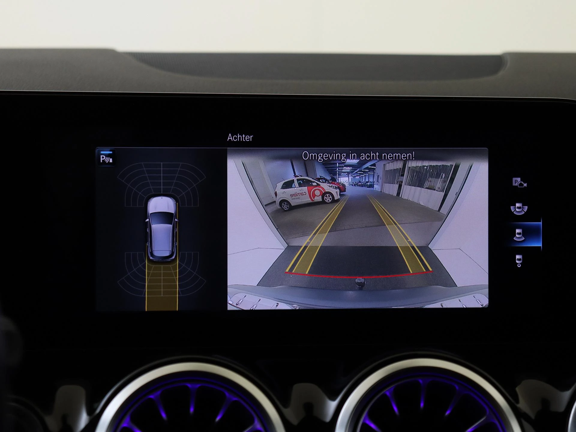 Mercedes-Benz-EQA-image-19