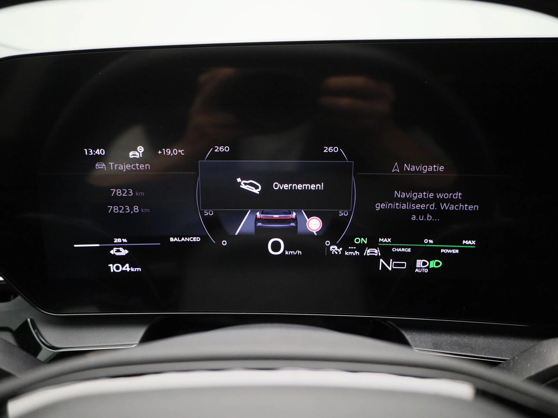Audi-Q6 e-tron-image-20