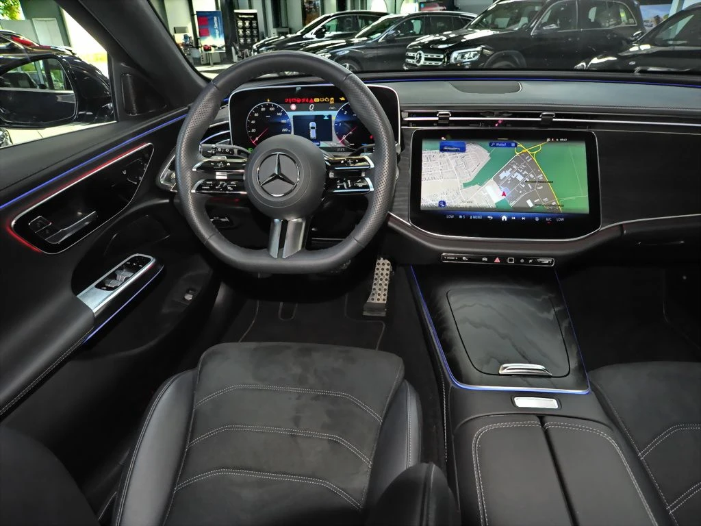 Mercedes-Benz-E-Klasse 220 d-image-9