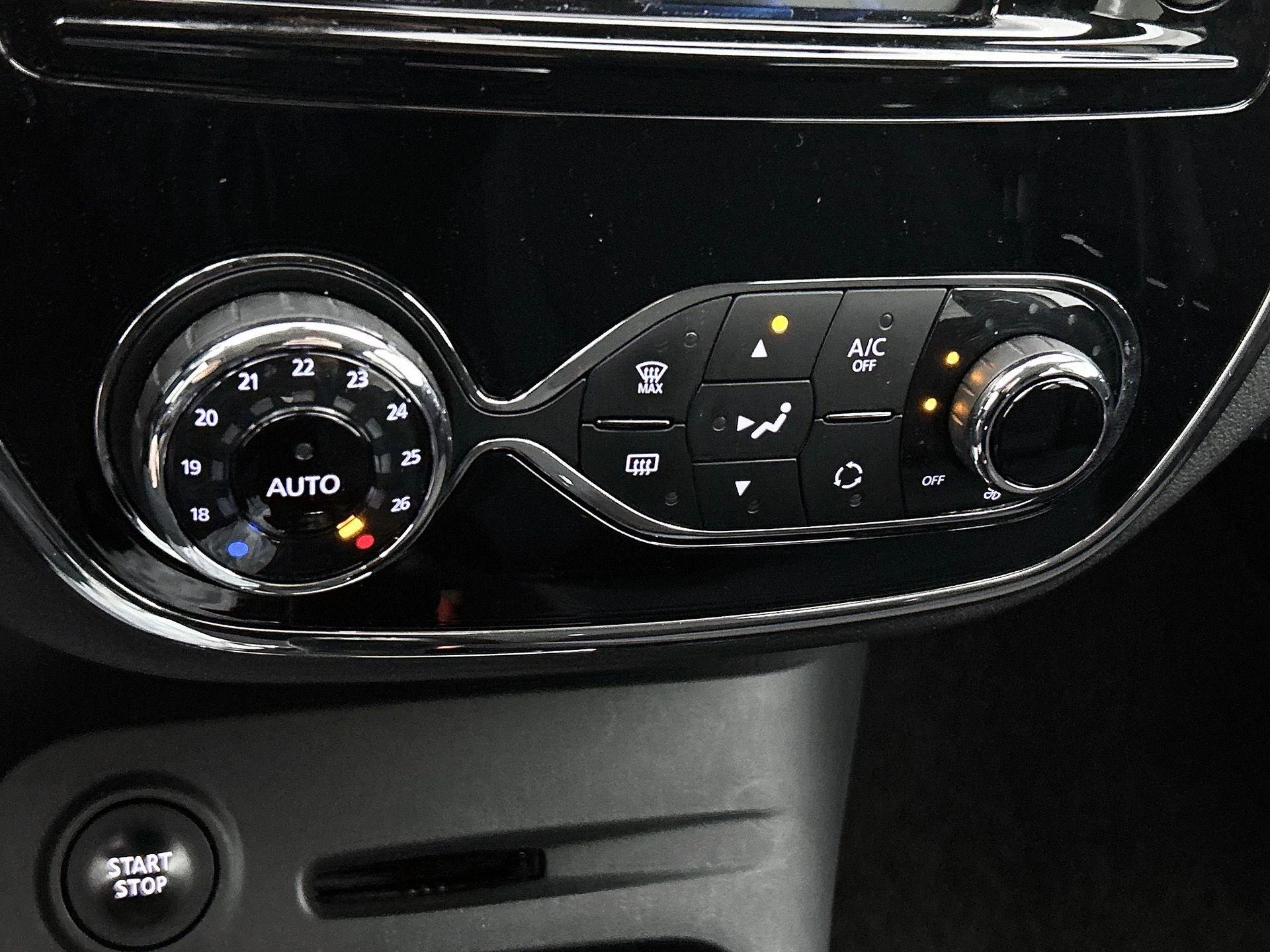 Renault-Captur-image-22