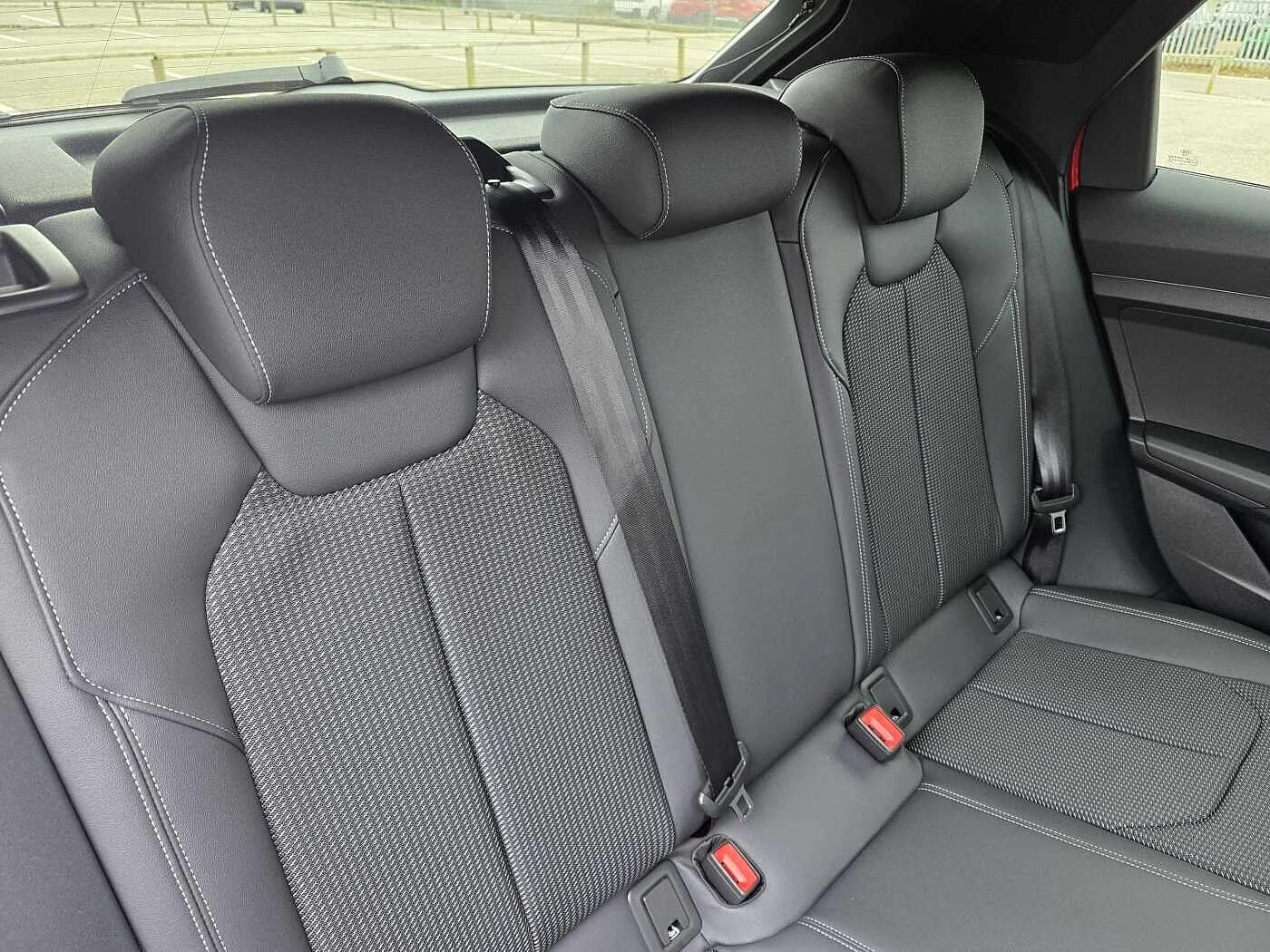 Audi-A1 Sportback-image-16
