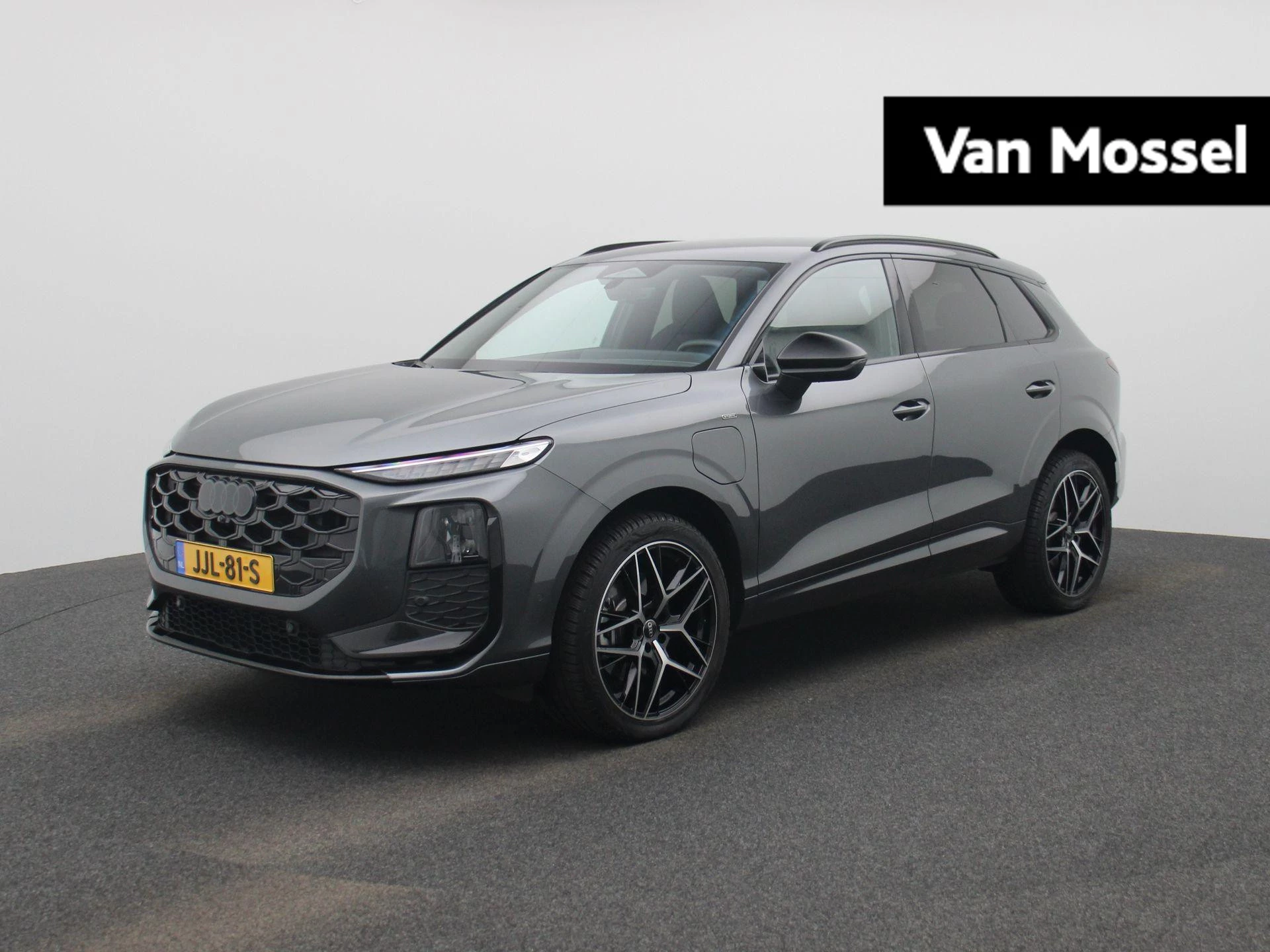 Audi-Q3-image-0