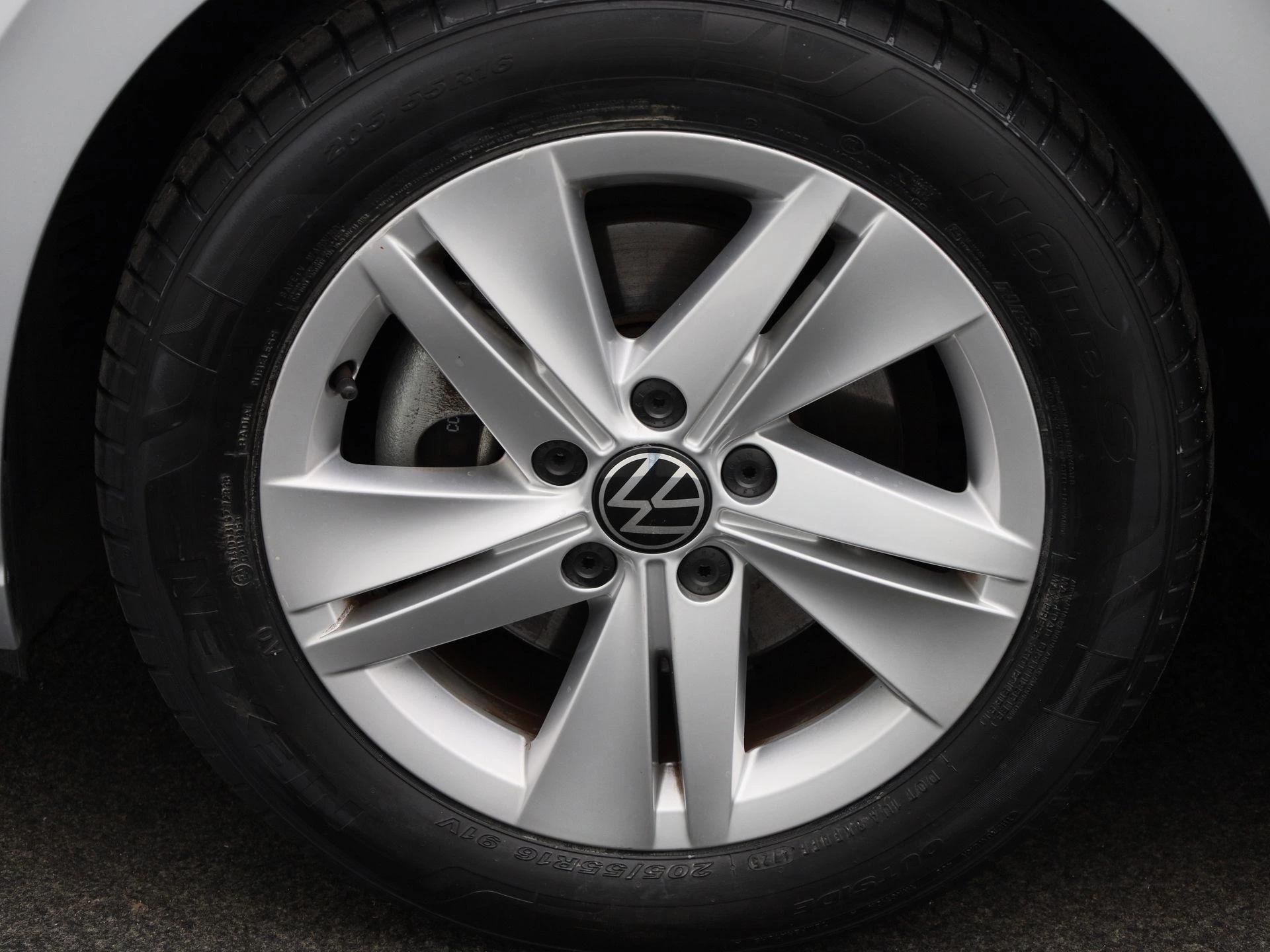 Volkswagen Golf VIII 1.0 eTSI 81kW Life DSG