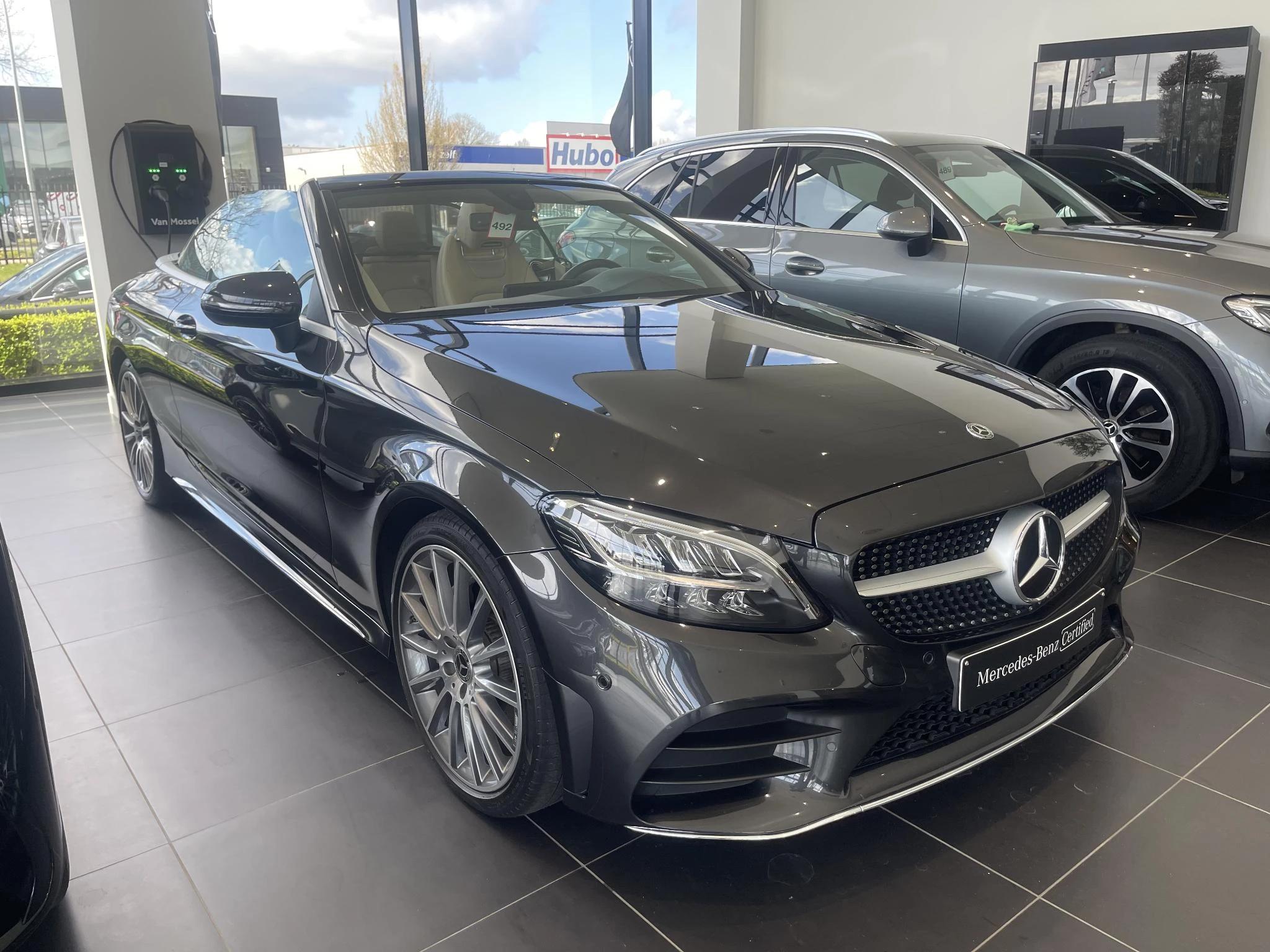 Mercedes-Benz Classe C 180 Cabriolet + AMG LINE + LEDER + CARPLAY +