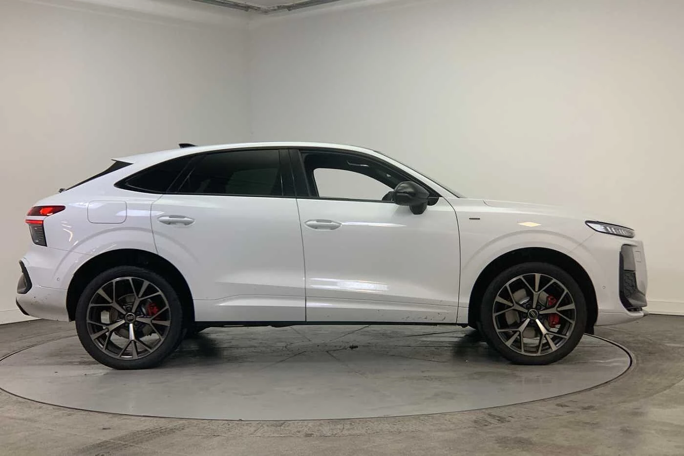 Audi-Q3-image-3