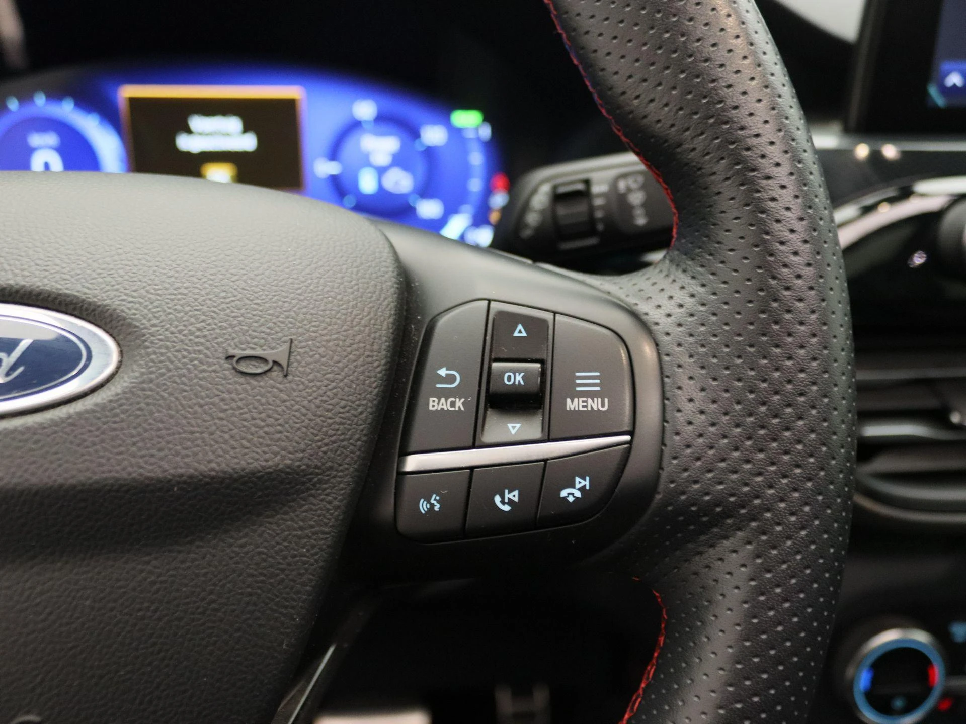 Ford-Kuga-image-19