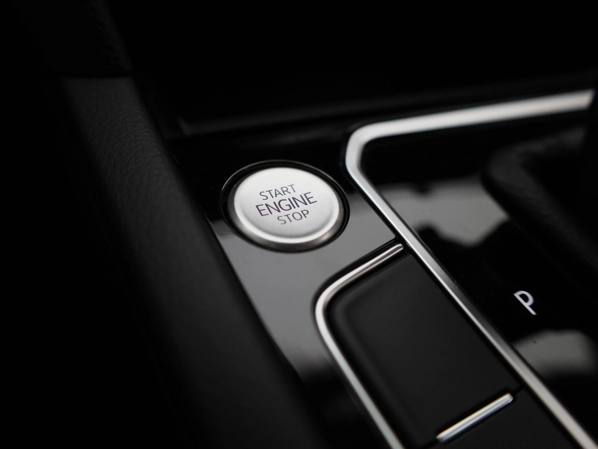 Volkswagen-Passat-image-31