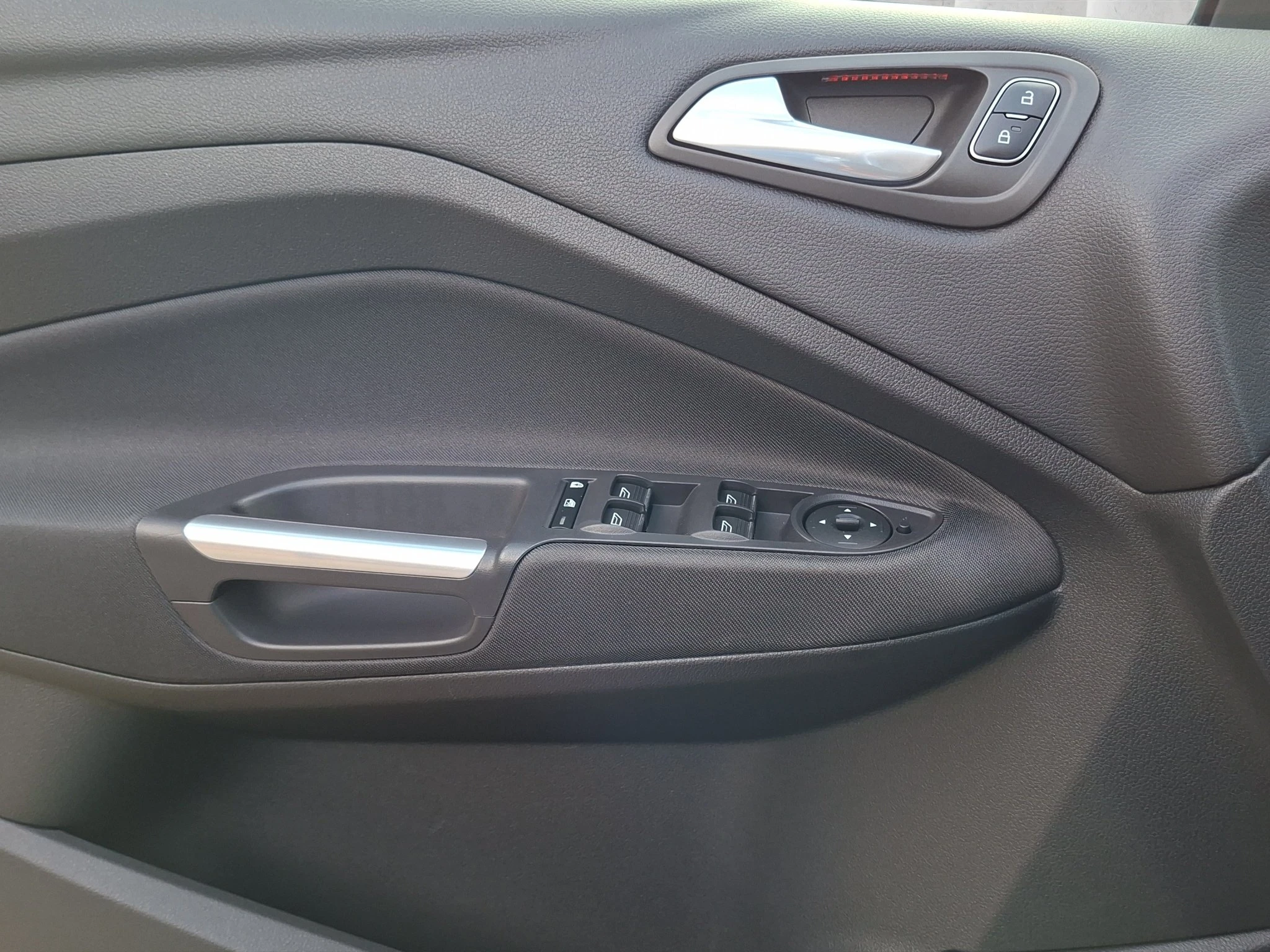 Ford-Grand C-Max-image-15