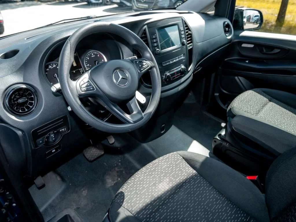 Mercedes-Benz-Vito 114-image-7