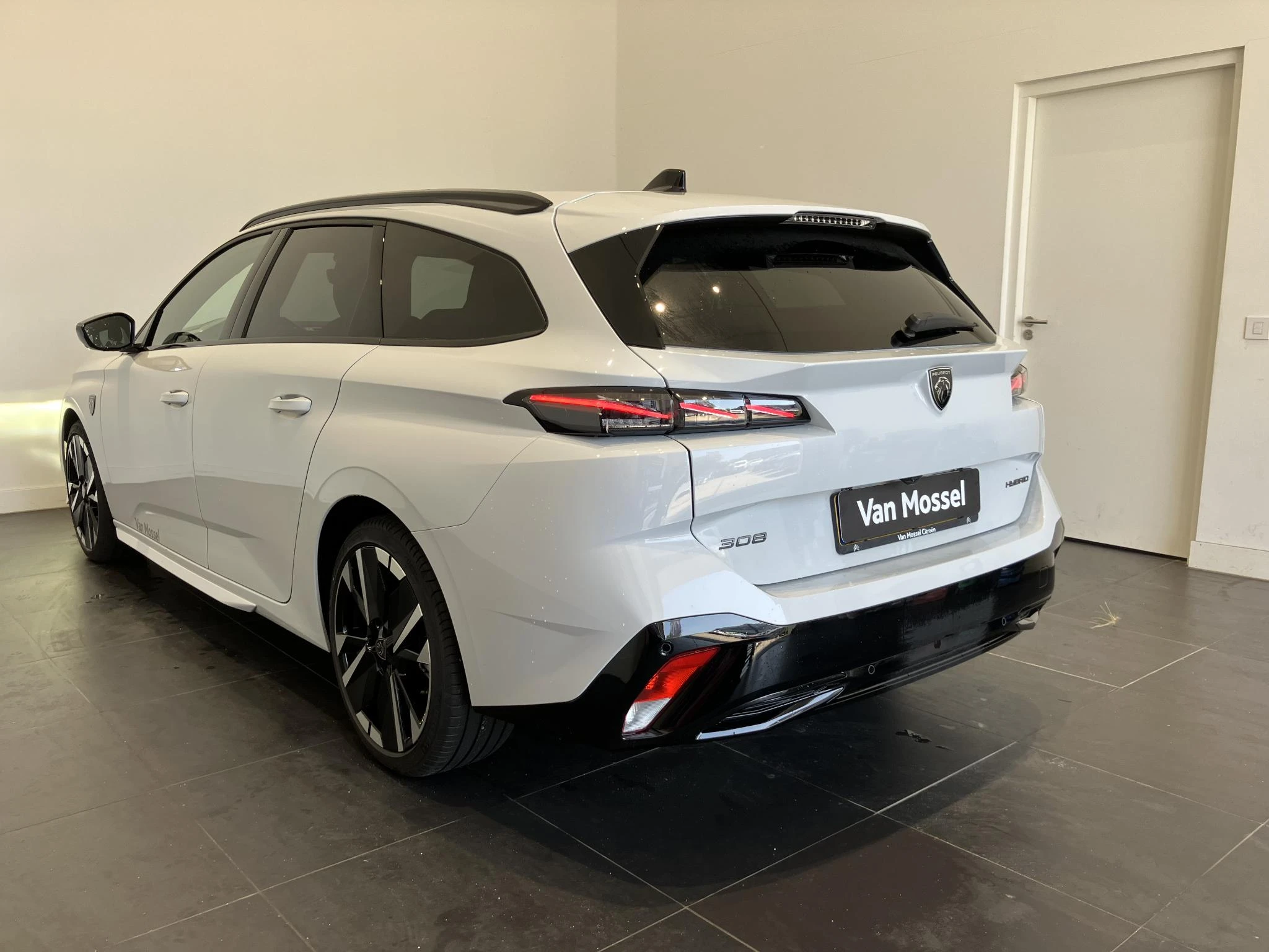 Peugeot 308 SW 1.2 Hybrid 145 e-DCS6 GT