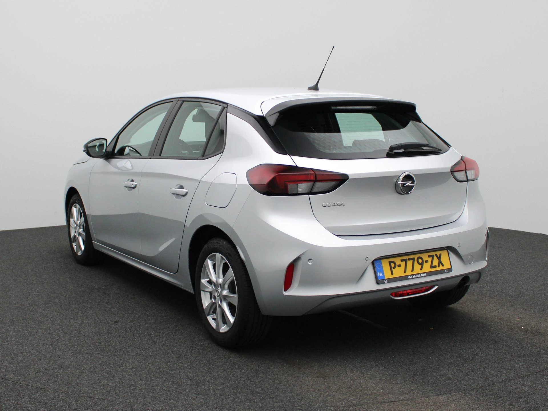 Opel-Corsa-image-1