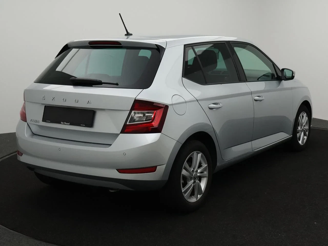 Škoda-Fabia-image-1
