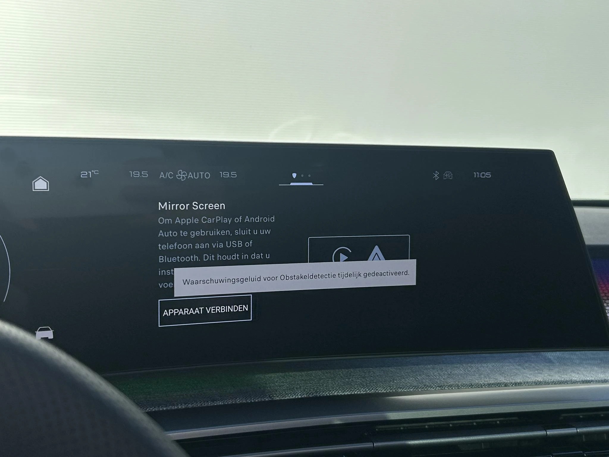 Peugeot-e-5008-image-15