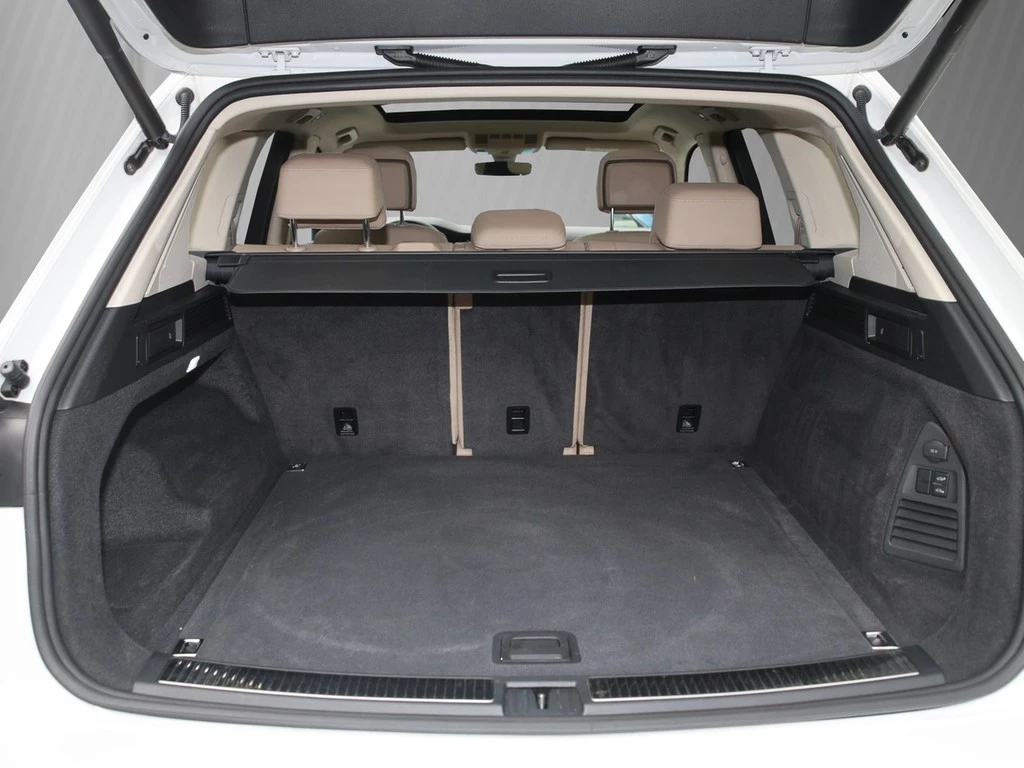 Volkswagen Touareg 3.0 TSI Atmosphere 4Mo Matrix/Leder/Navi