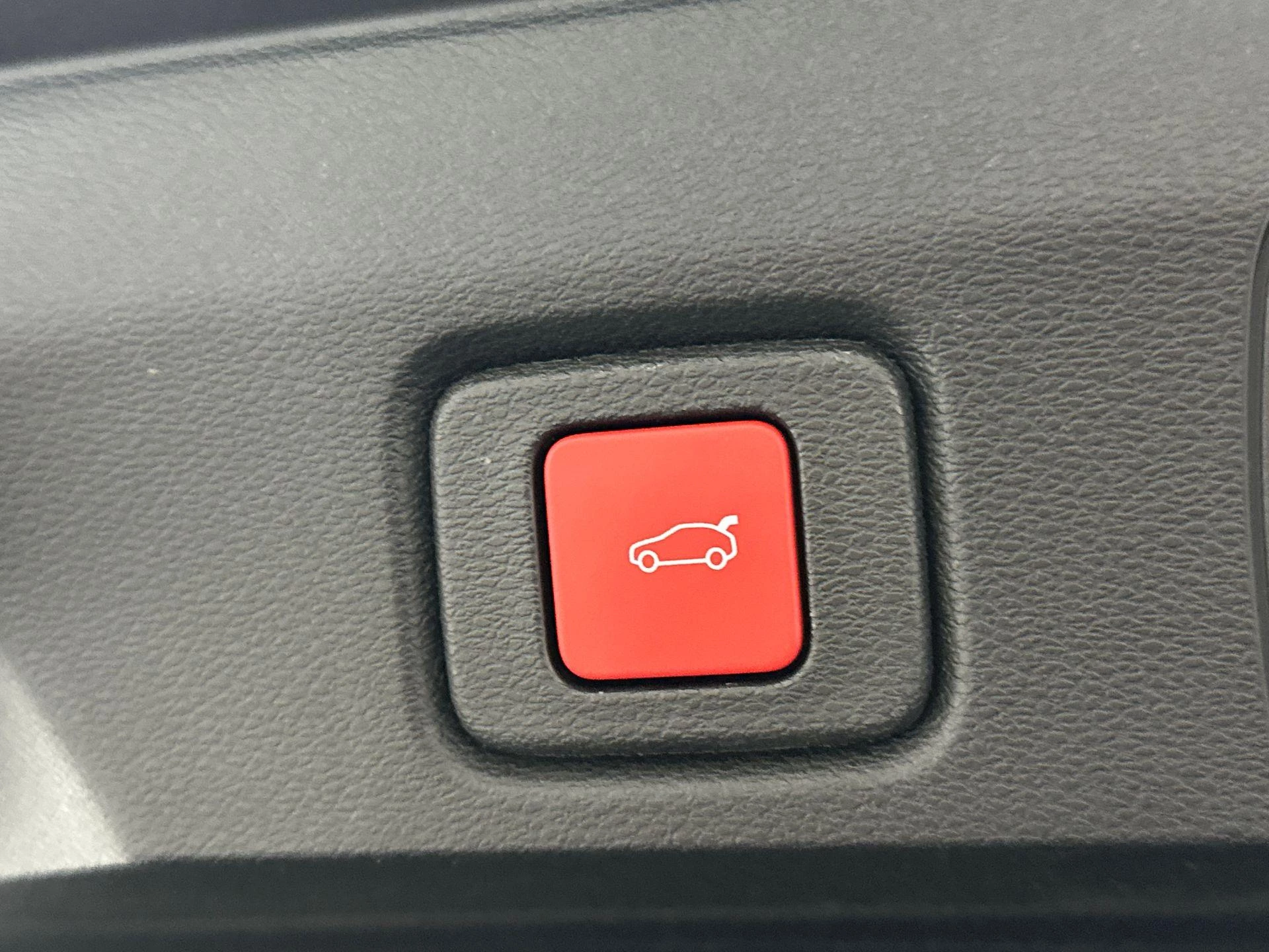 Jeep Compass First Edition 74 kWh