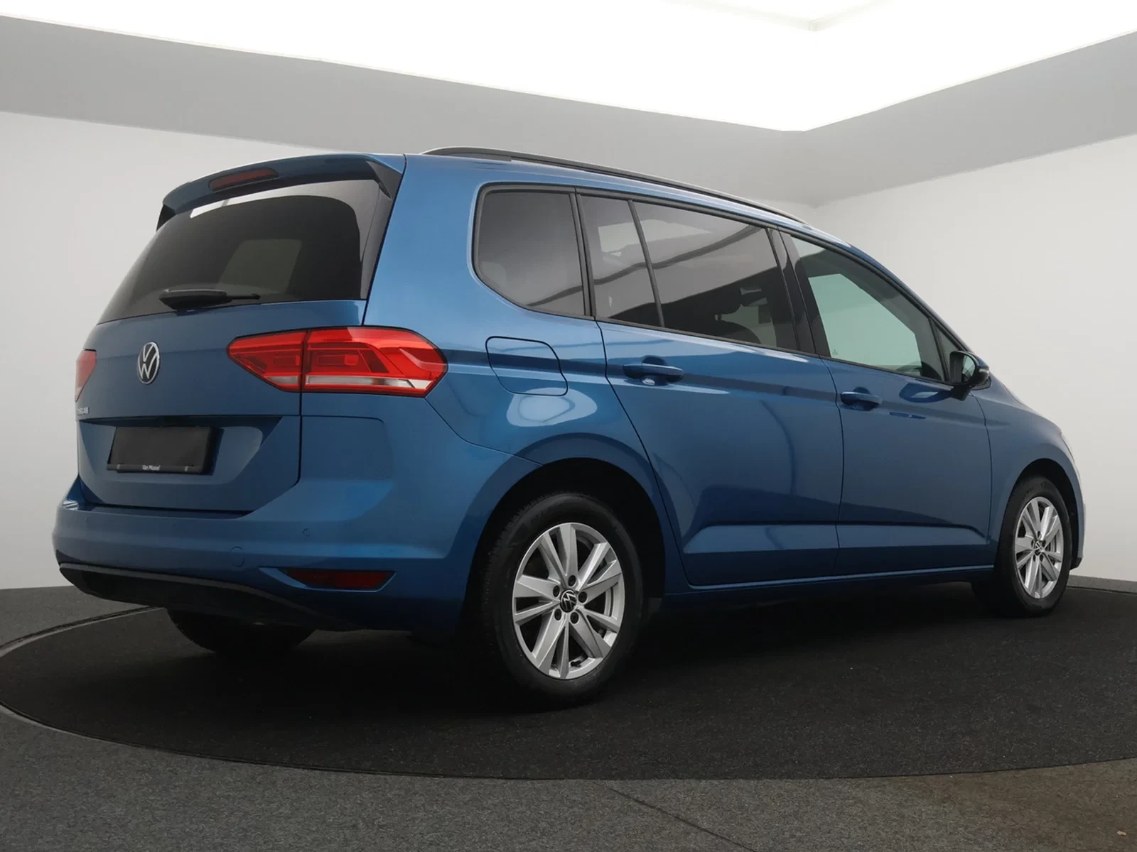 Volkswagen Touran Touran Trendline 1.5TSI 150PK *PANODAK*7 ZITPLAATSEN*CAMERA*ACC*PDC*APP-CONNECT*...*