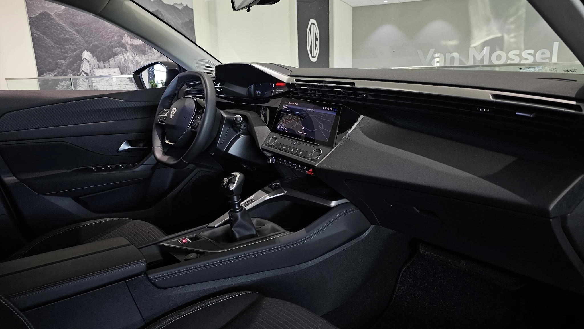 Peugeot-308-image-24