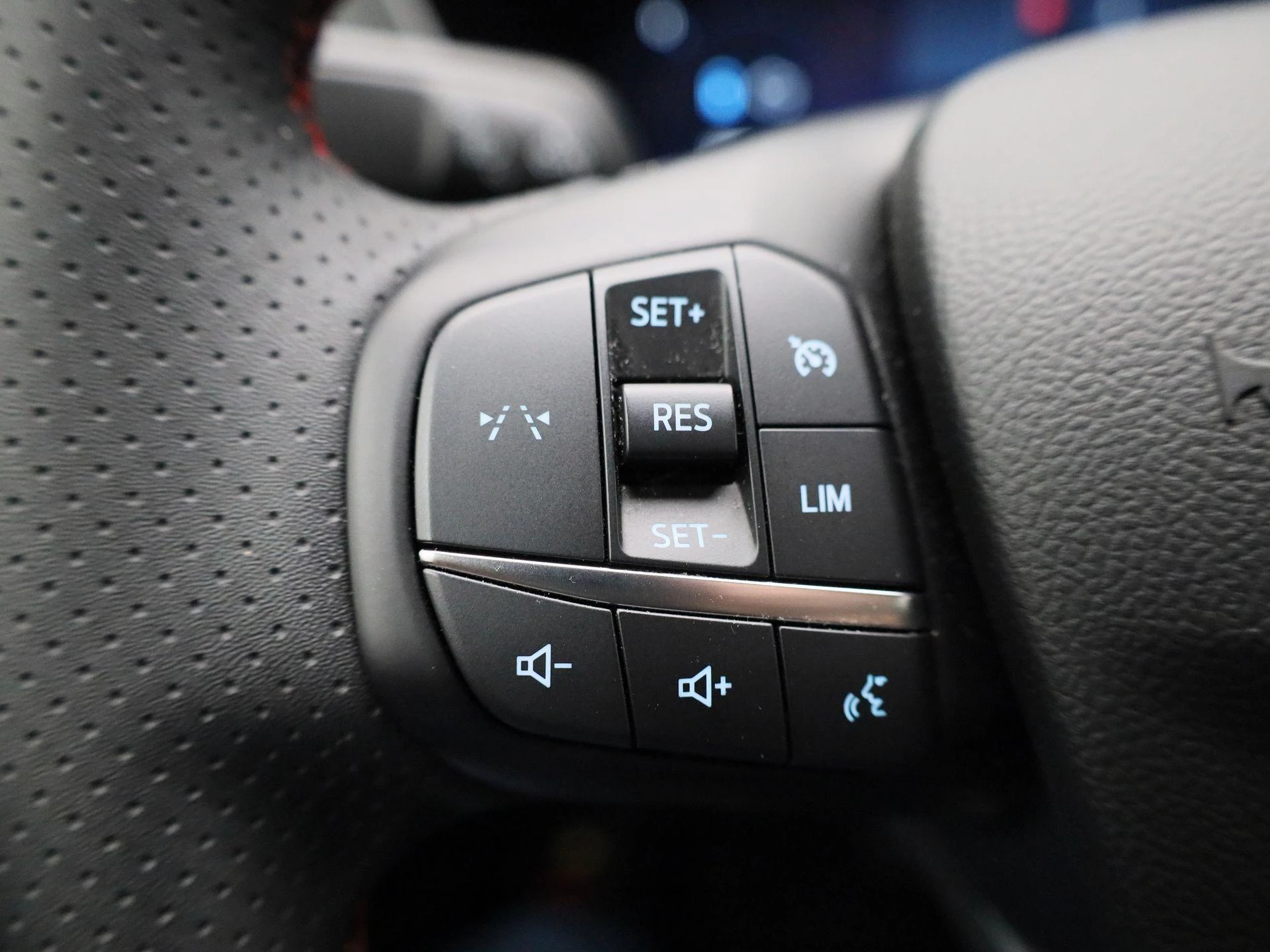 Ford-Kuga-image-22