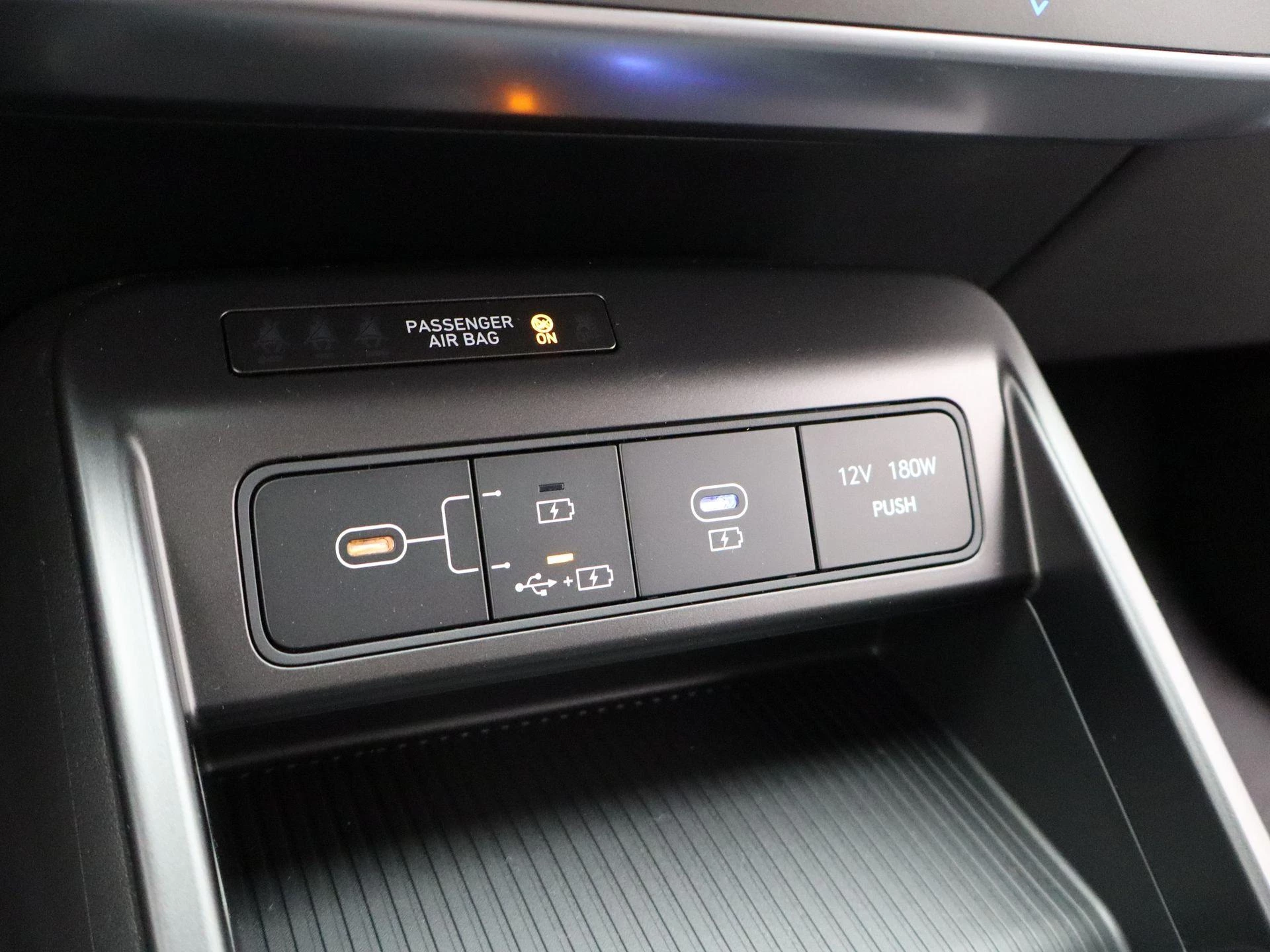 Hyundai-Kona-image-21