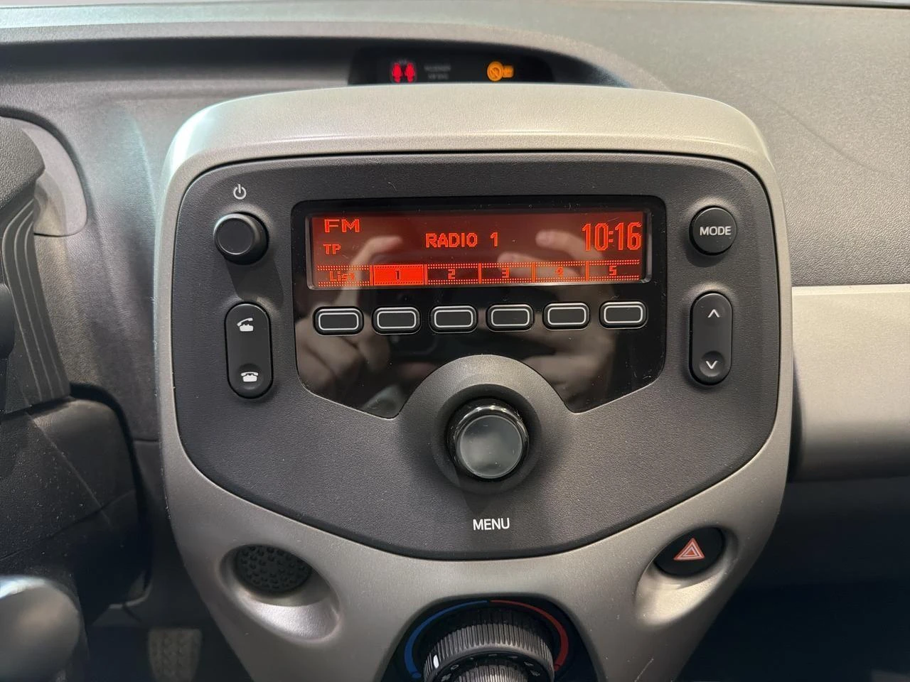 Peugeot-108-image-10