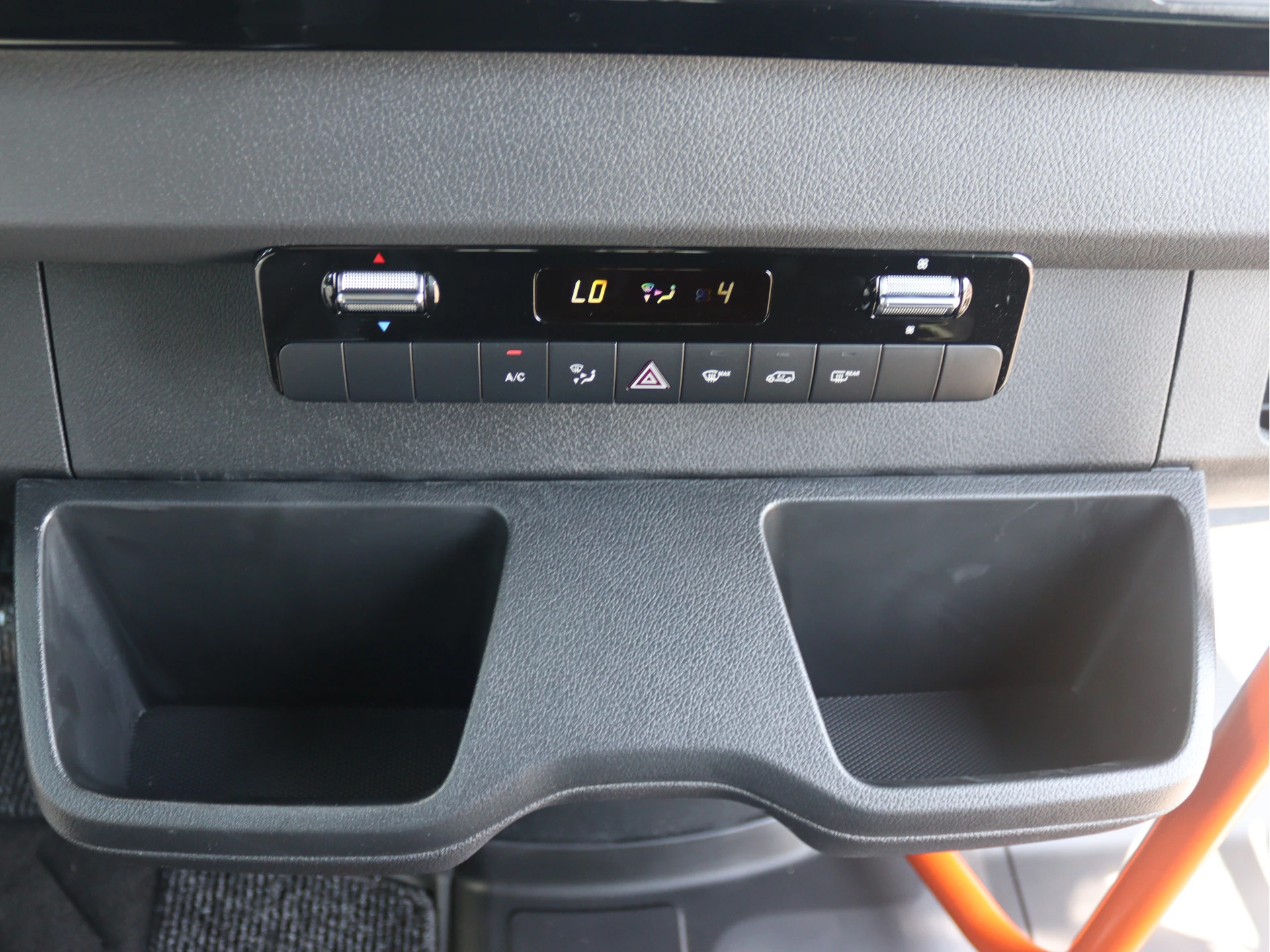 Mercedes-Benz-Sprinter-image-13