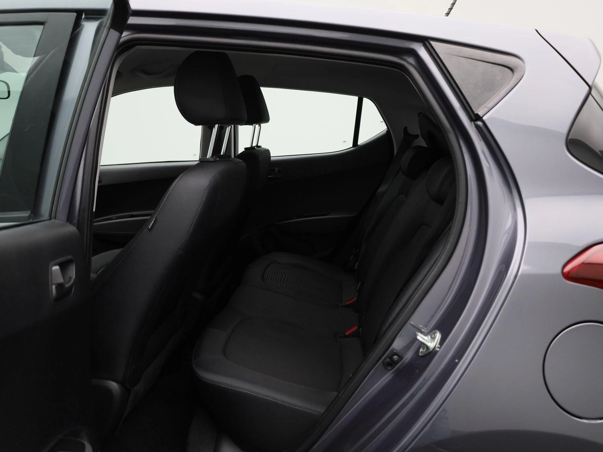 Hyundai-i10-image-9