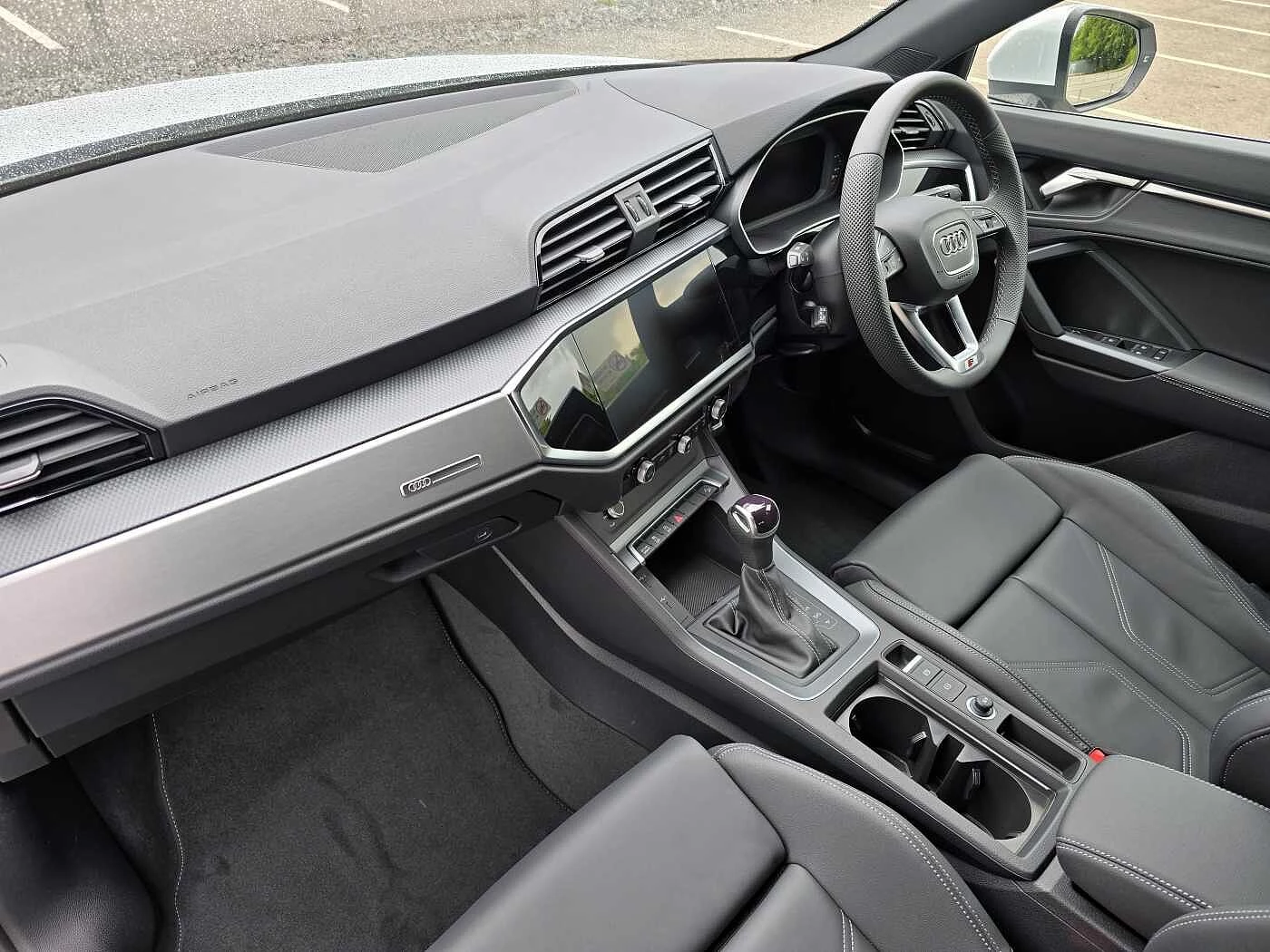 Audi-Q3-image-1