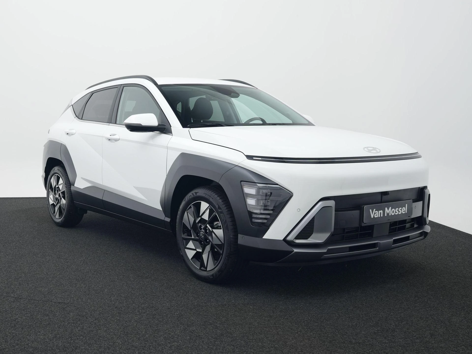 Hyundai-Kona-image-12