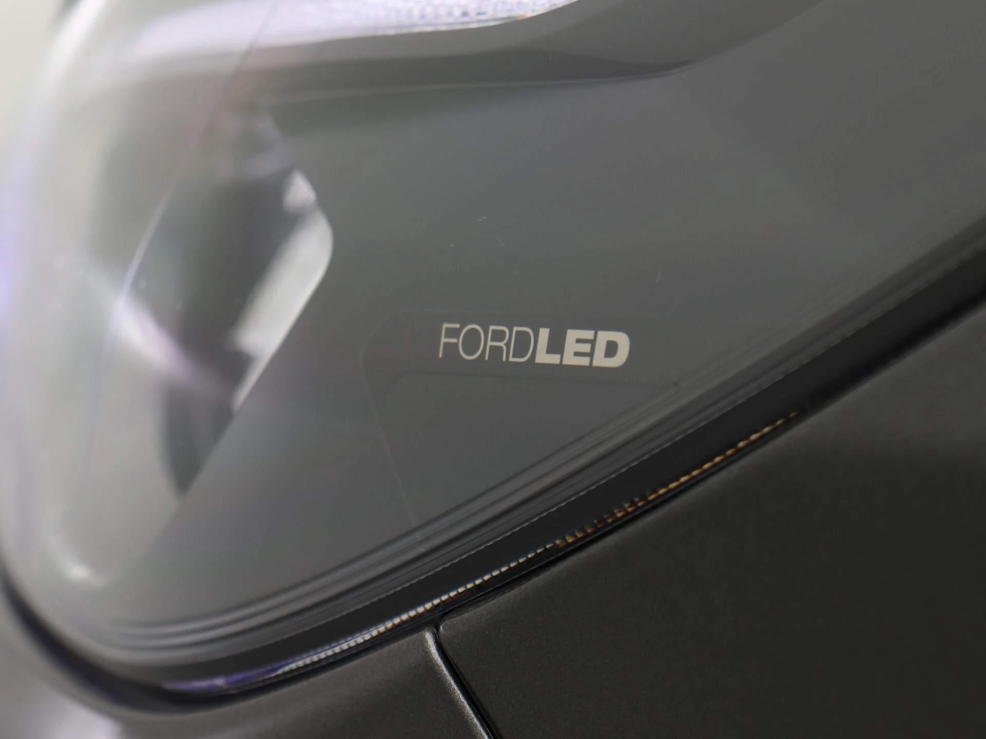 Ford-Transit Custom-image-18