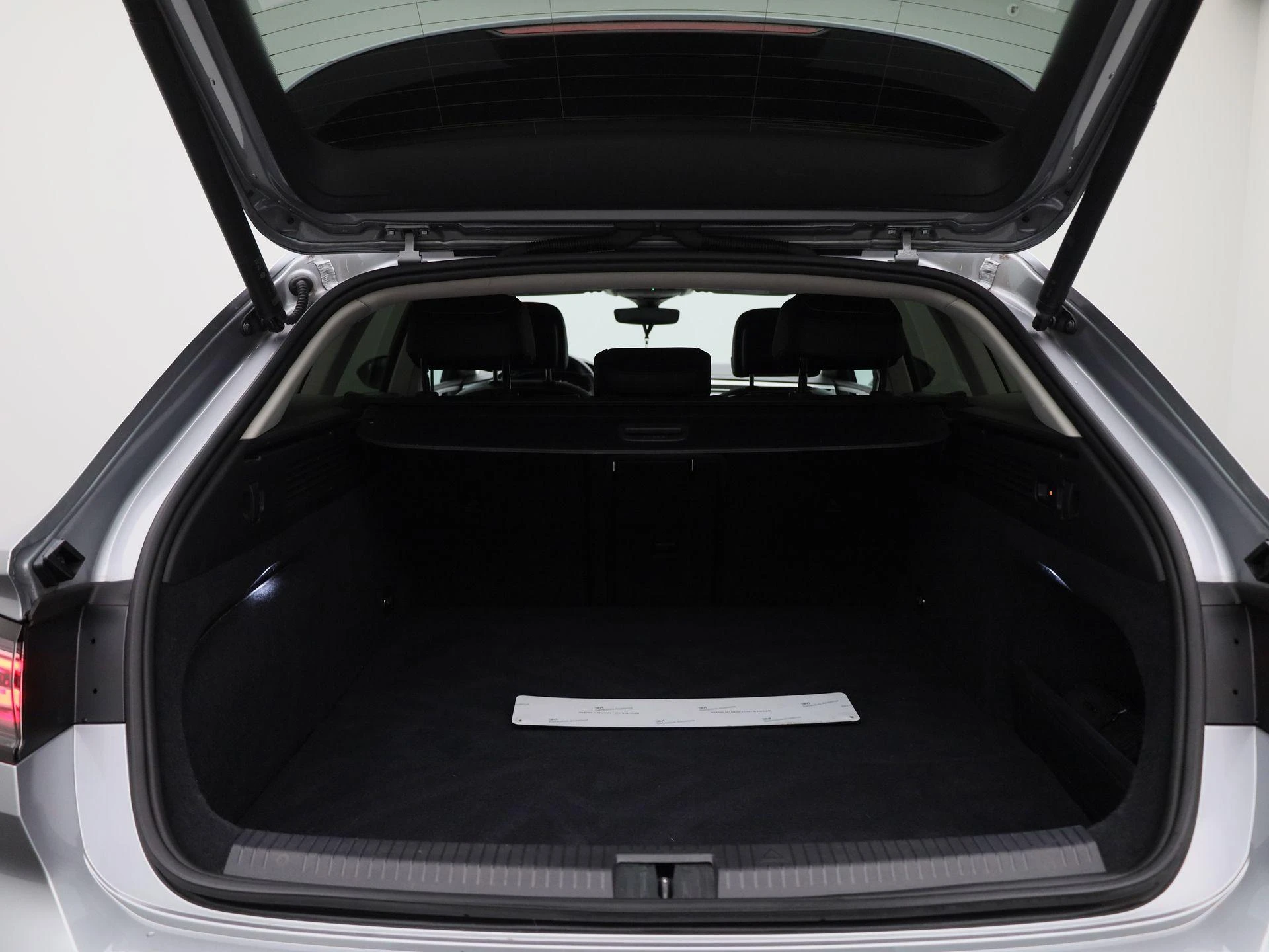 Volkswagen-Arteon-image-13