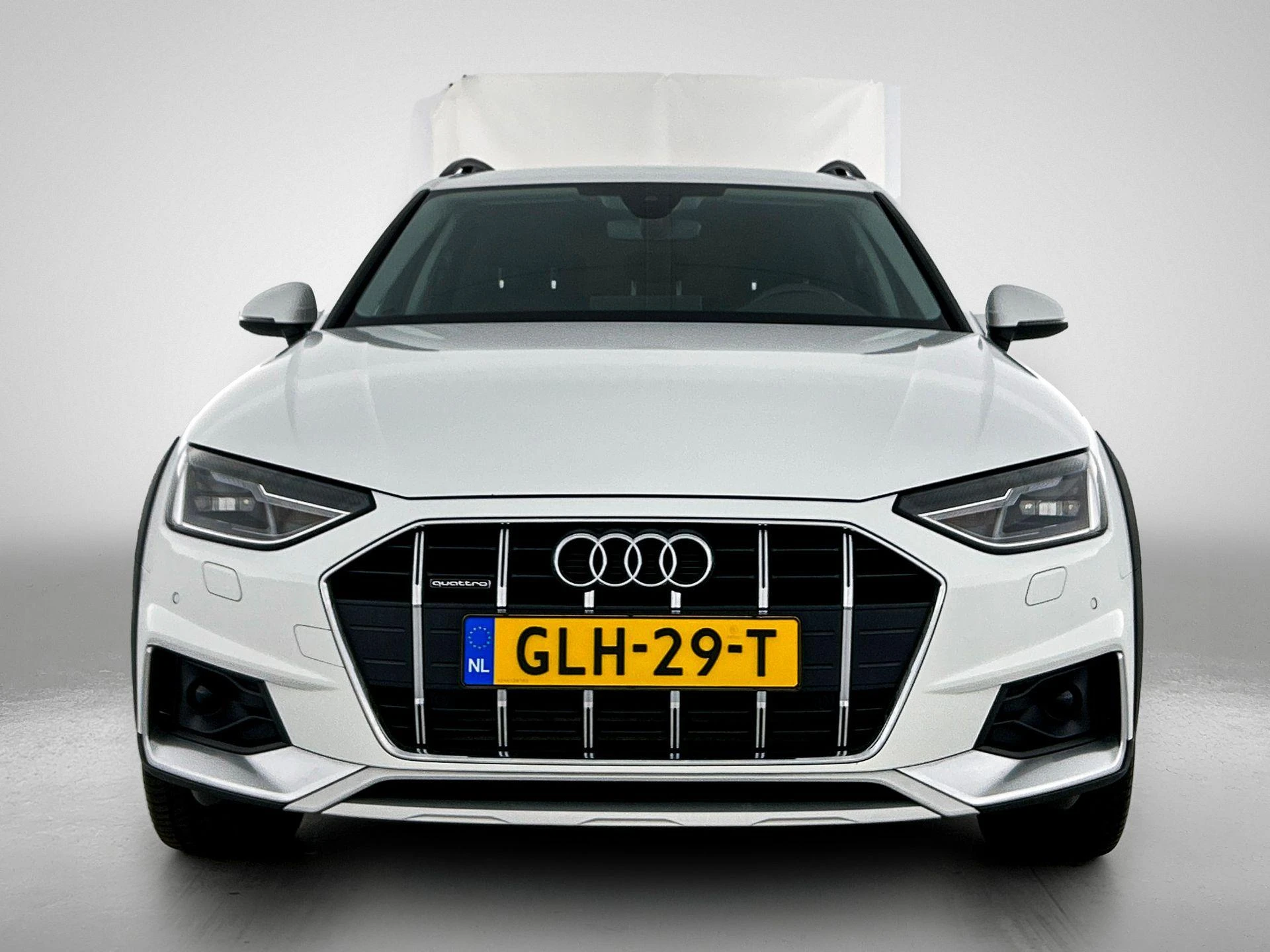 Audi-A4-image-4