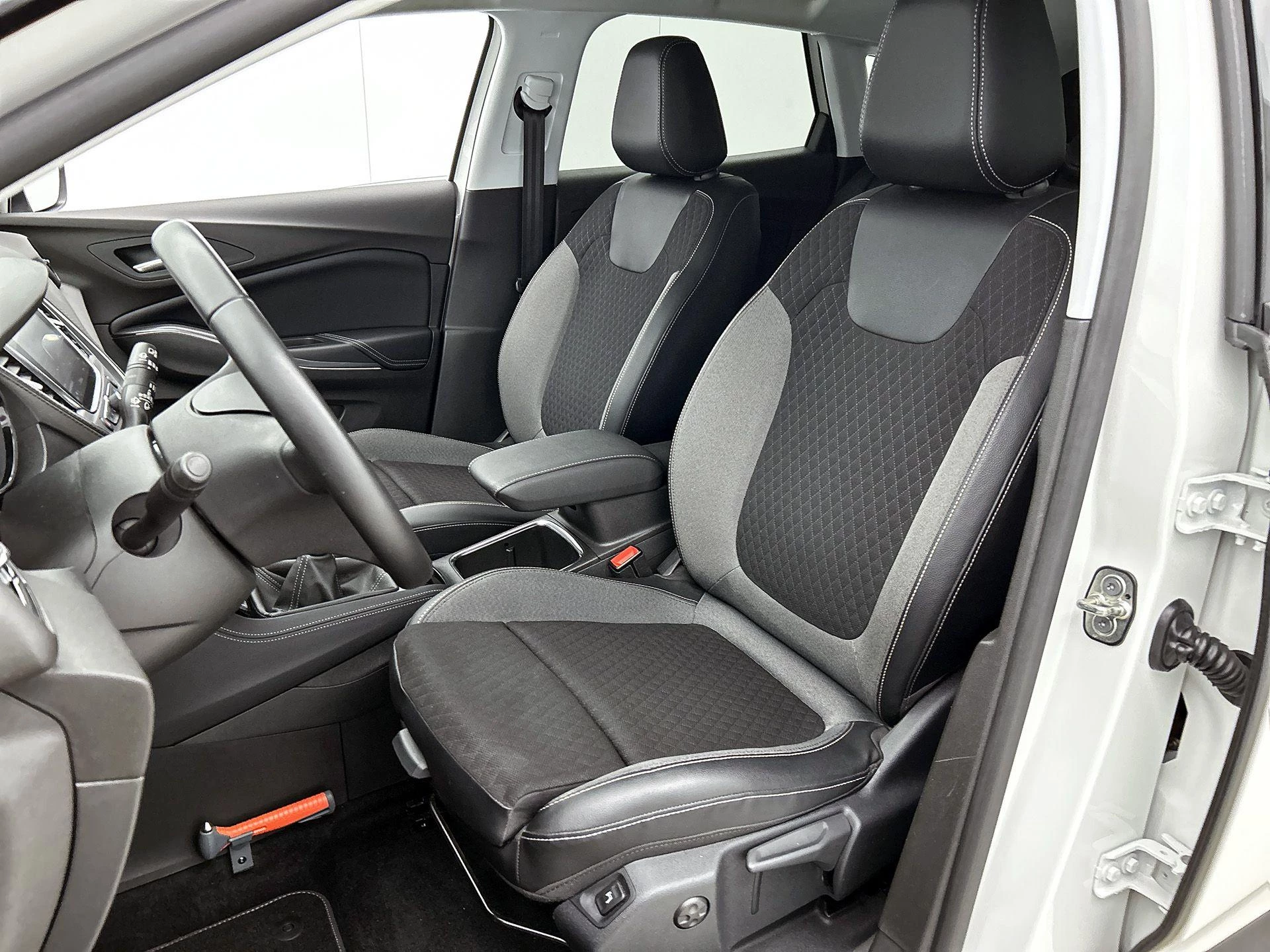 Opel-Grandland X-image-35