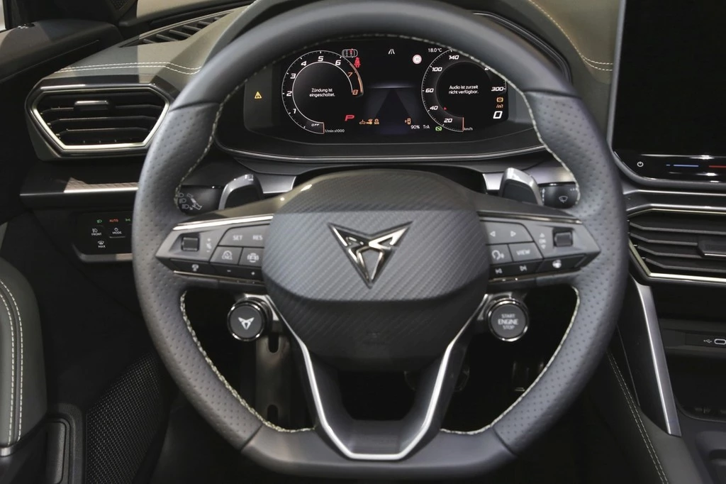 CUPRA Formentor VZ Tribe Ed. 2.0 TSI UPE 66.160 Matrix