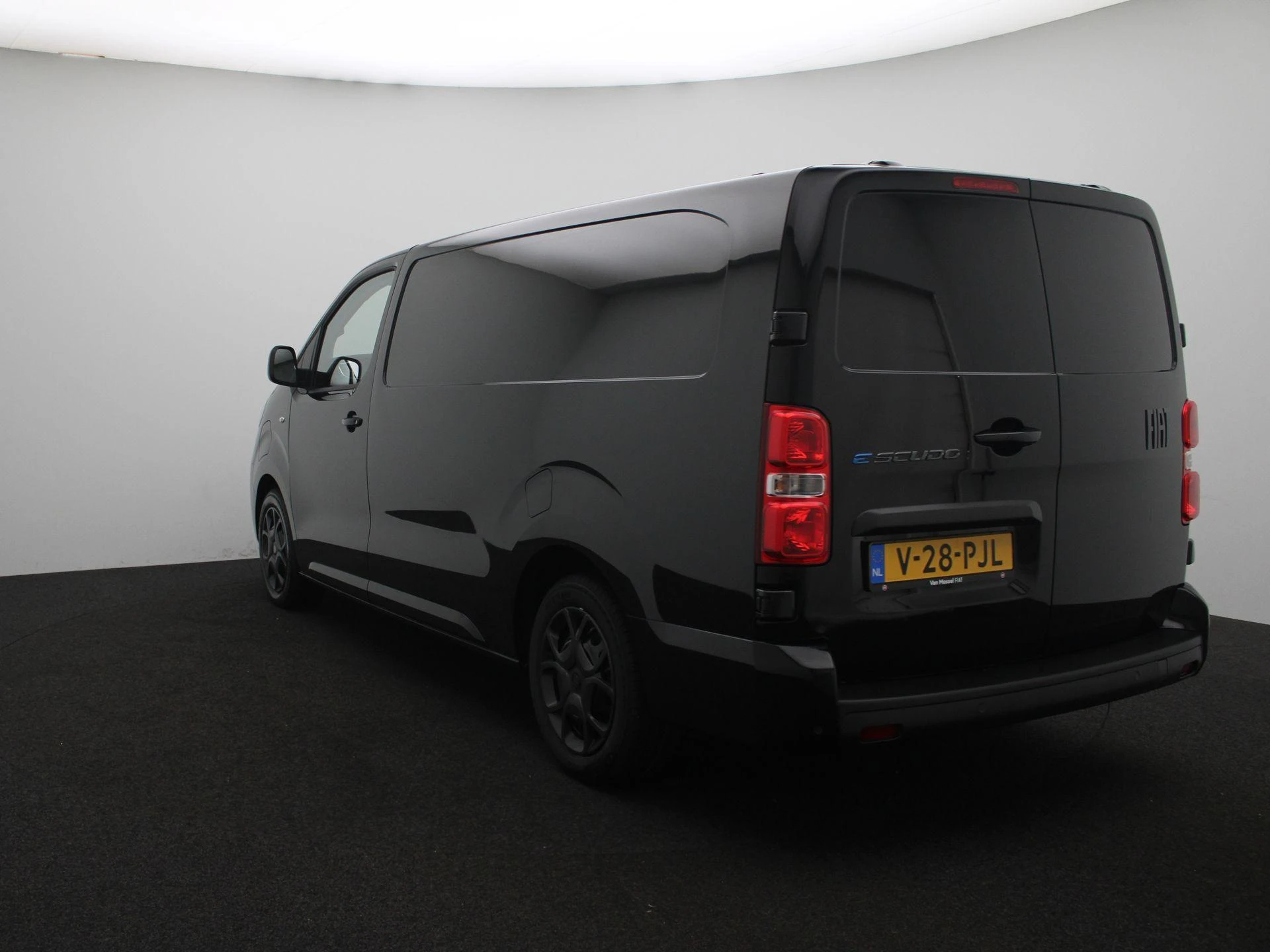 Fiat-E-Scudo-image-1