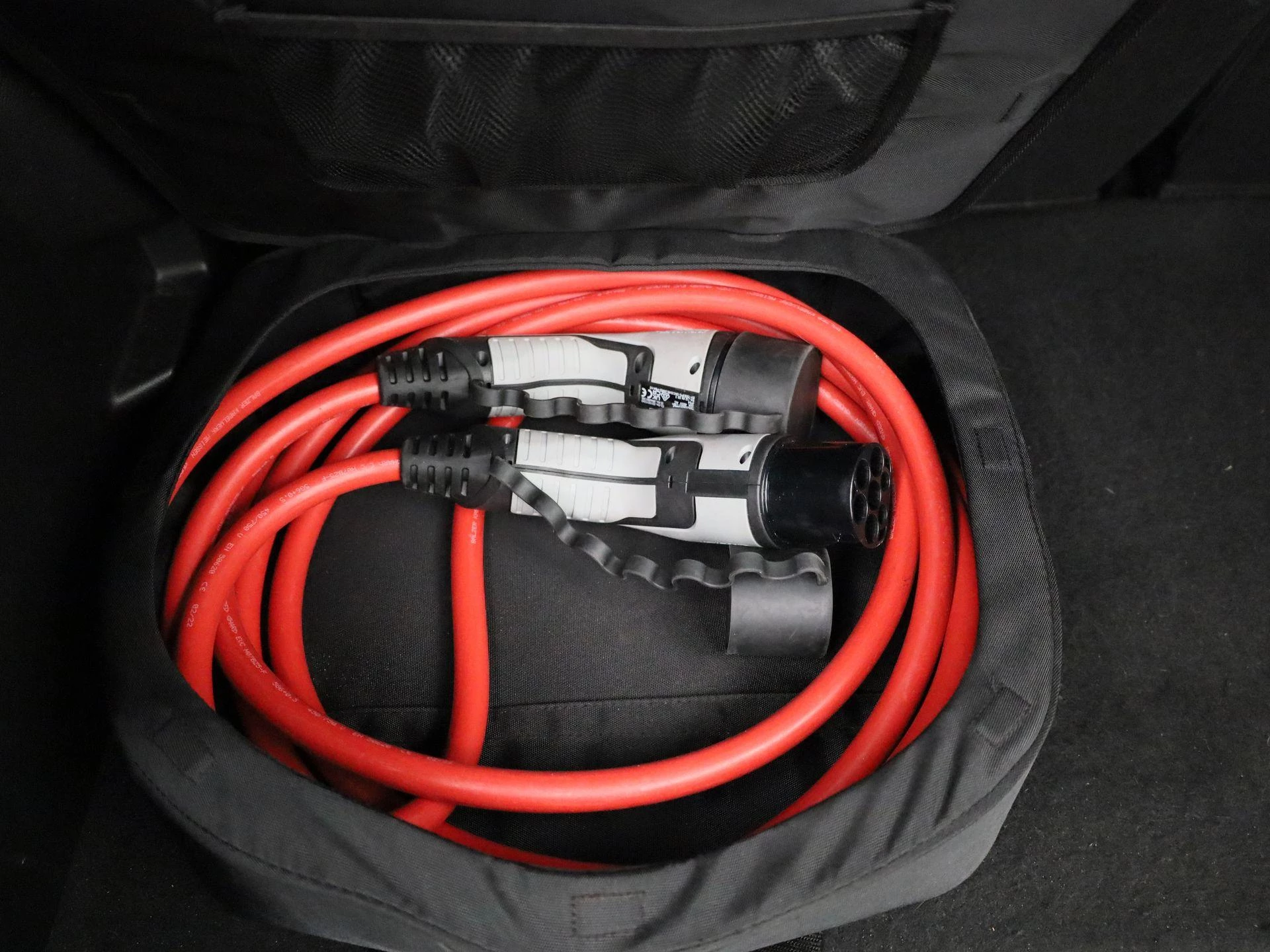 Peugeot e-2008 EV Active 50 kWh