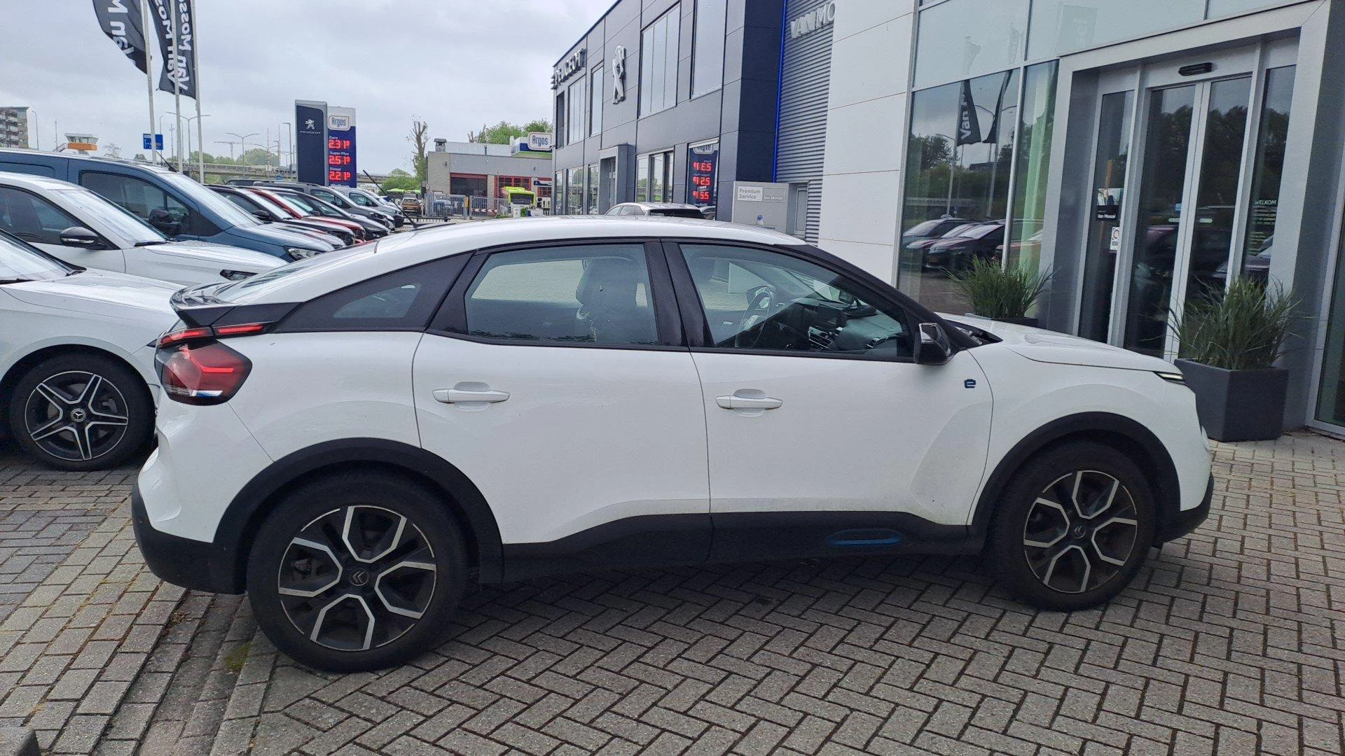 Citroën-ë-C4-image-7