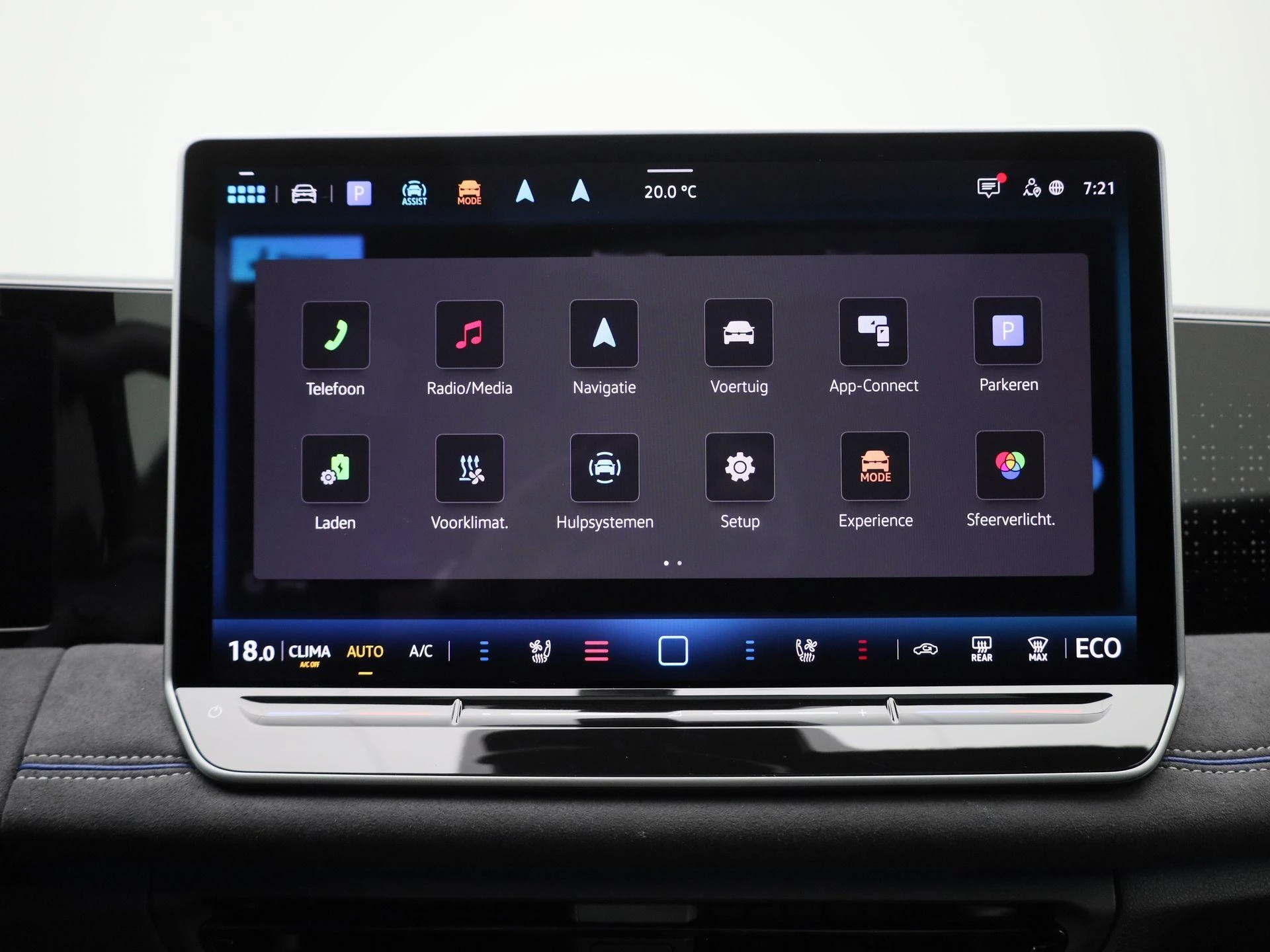 Volkswagen-Tiguan-image-22