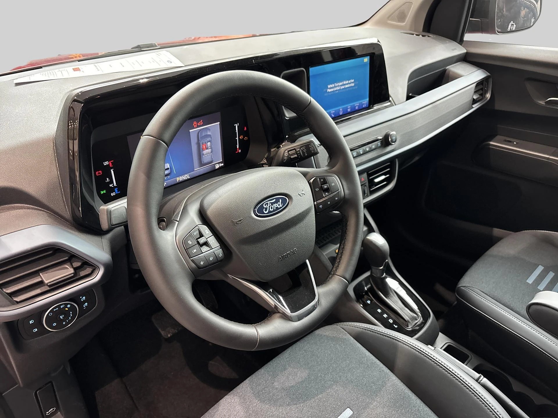 Ford-Tourneo Courier-image-6