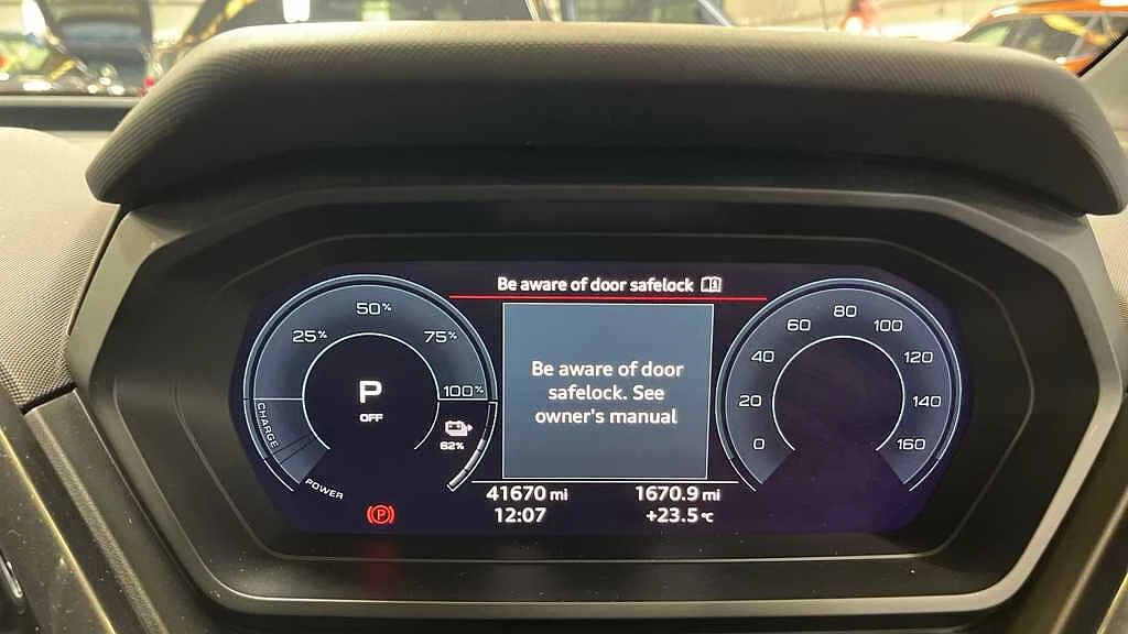 Audi-Q4 Sportback e-tron-image-13