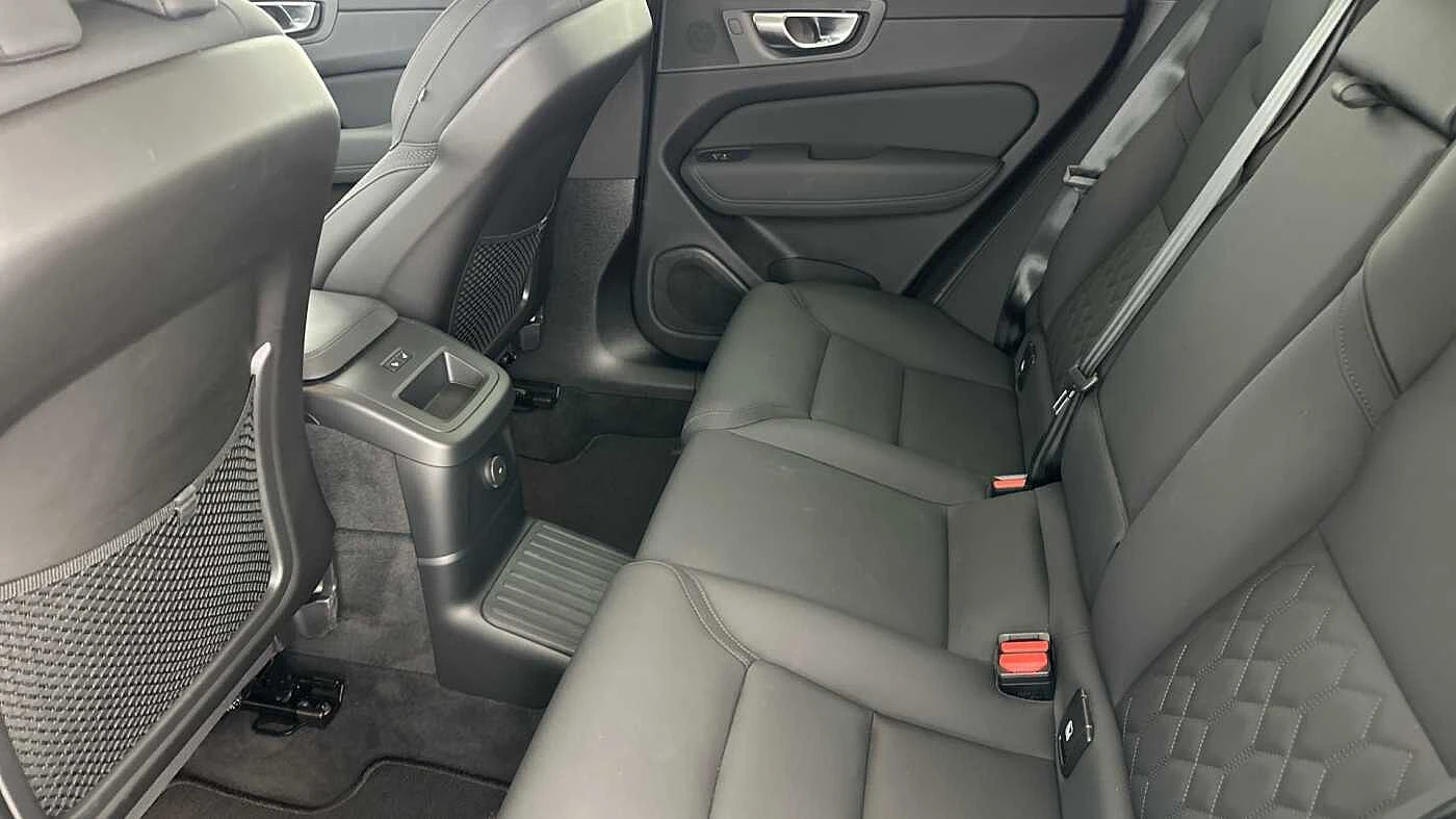 Volvo-XC60-image-12