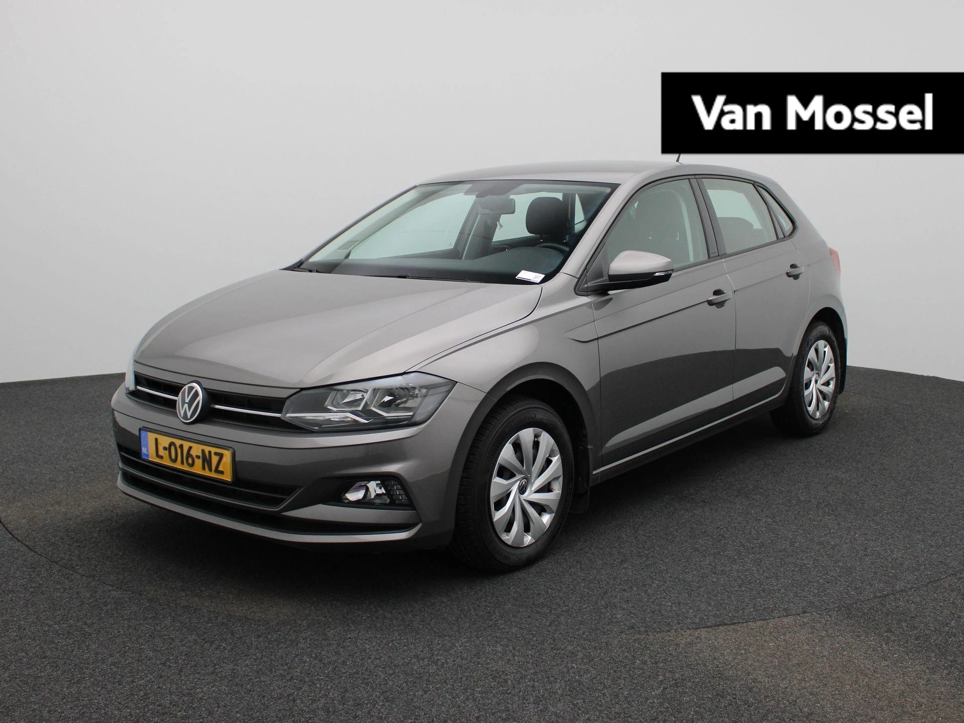 Volkswagen-Polo-image-0